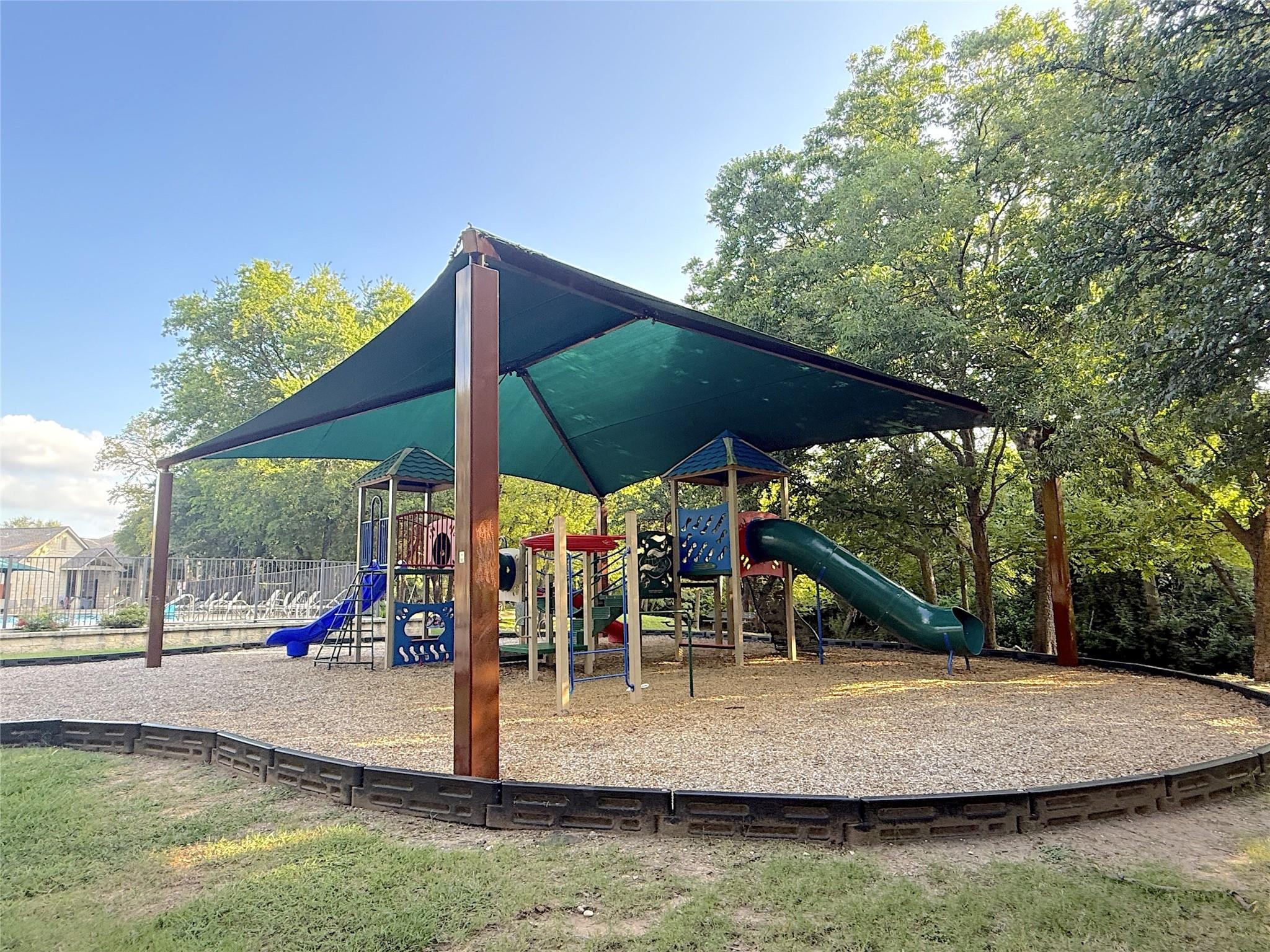 1385 Pine Forest CIR, Round Rock, TX 78665