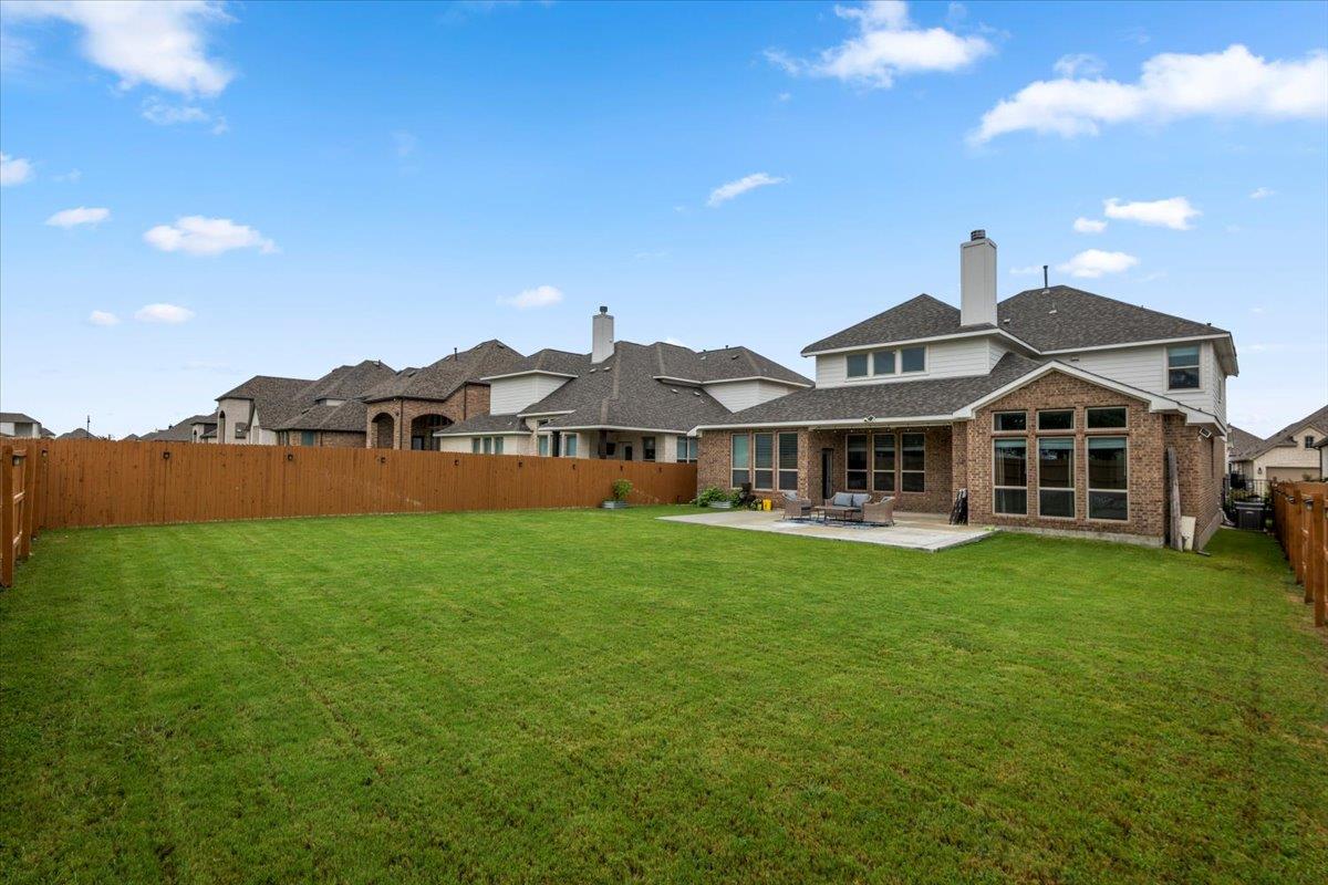 228 Poole LN, Liberty Hill, TX 78642