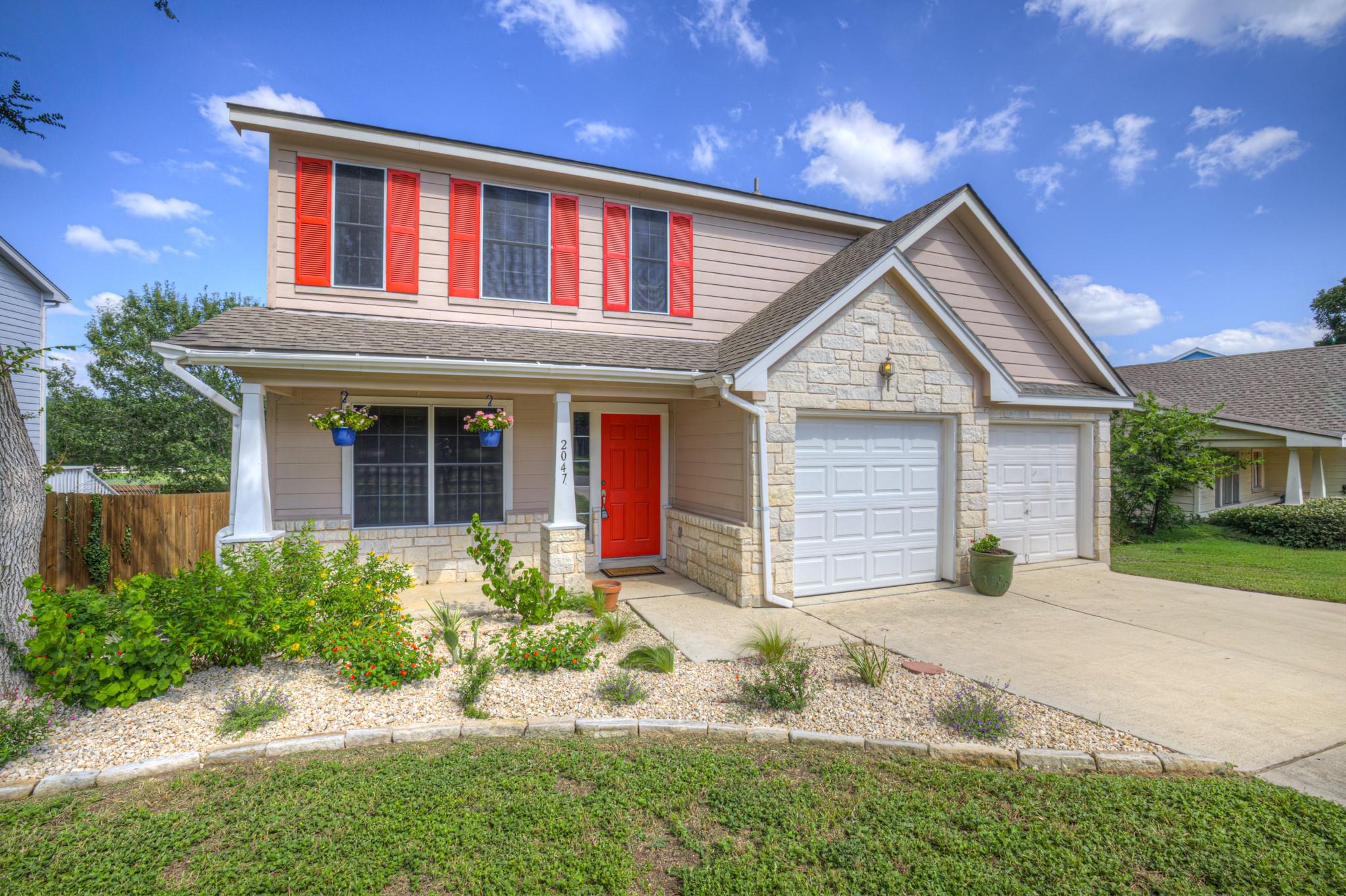 2047 Lisa LN, San Marcos, TX 78666