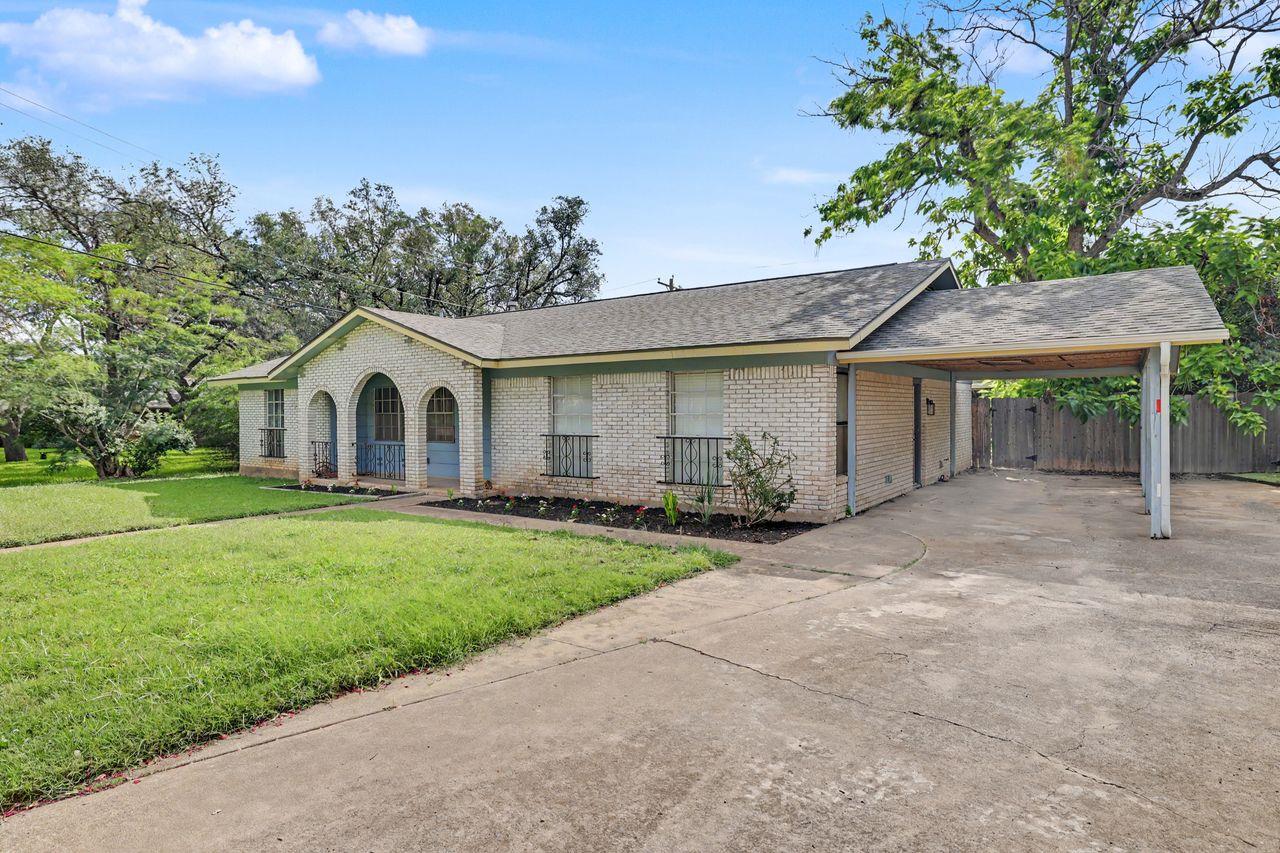 1811 Terry LN, Georgetown, TX 78628