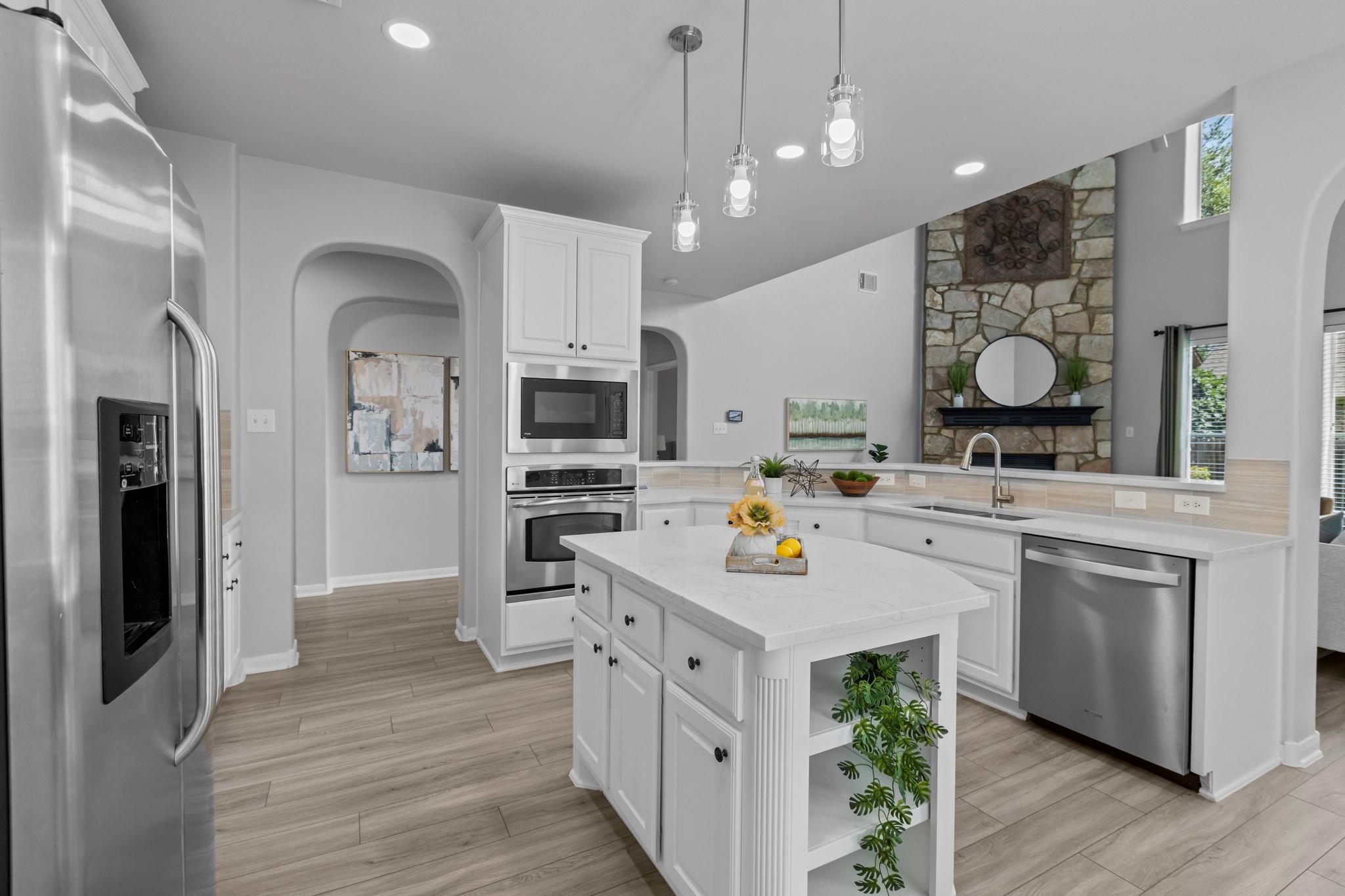 2700 Salorn Way, Round Rock, TX 78681