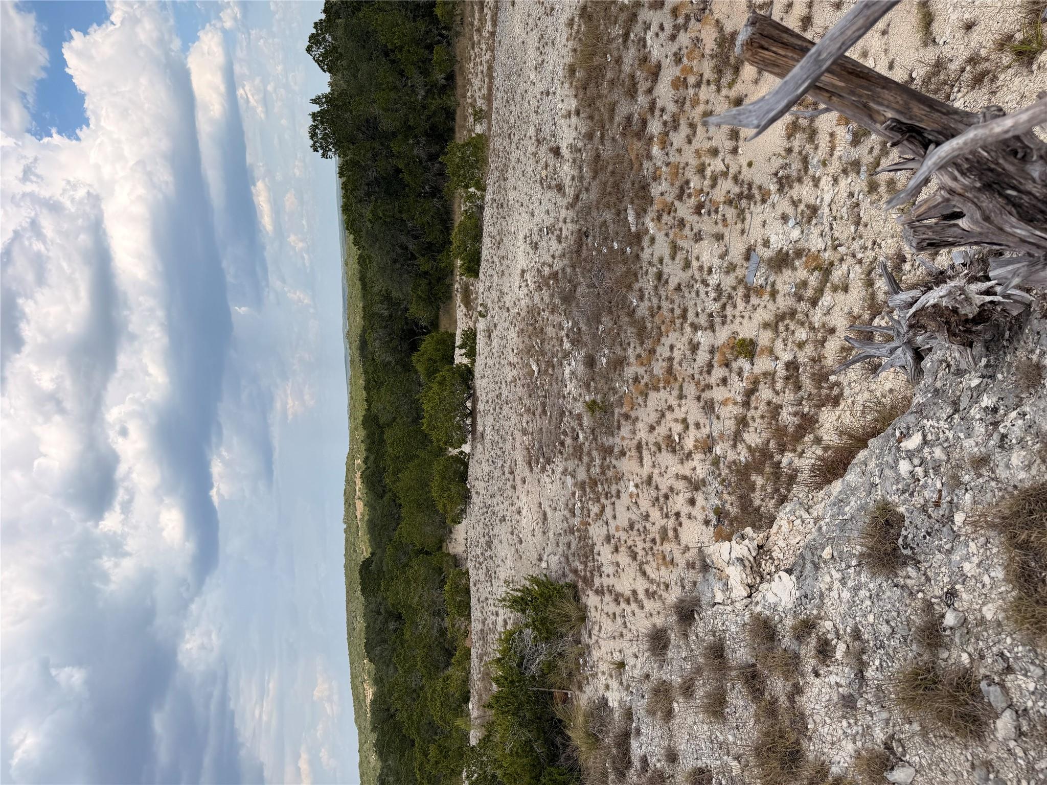 800 Rolling Hills DR, Wimberley, TX 78676