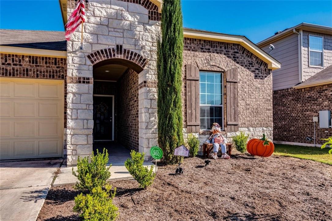 124 Thrasher CV, Leander, TX 78641