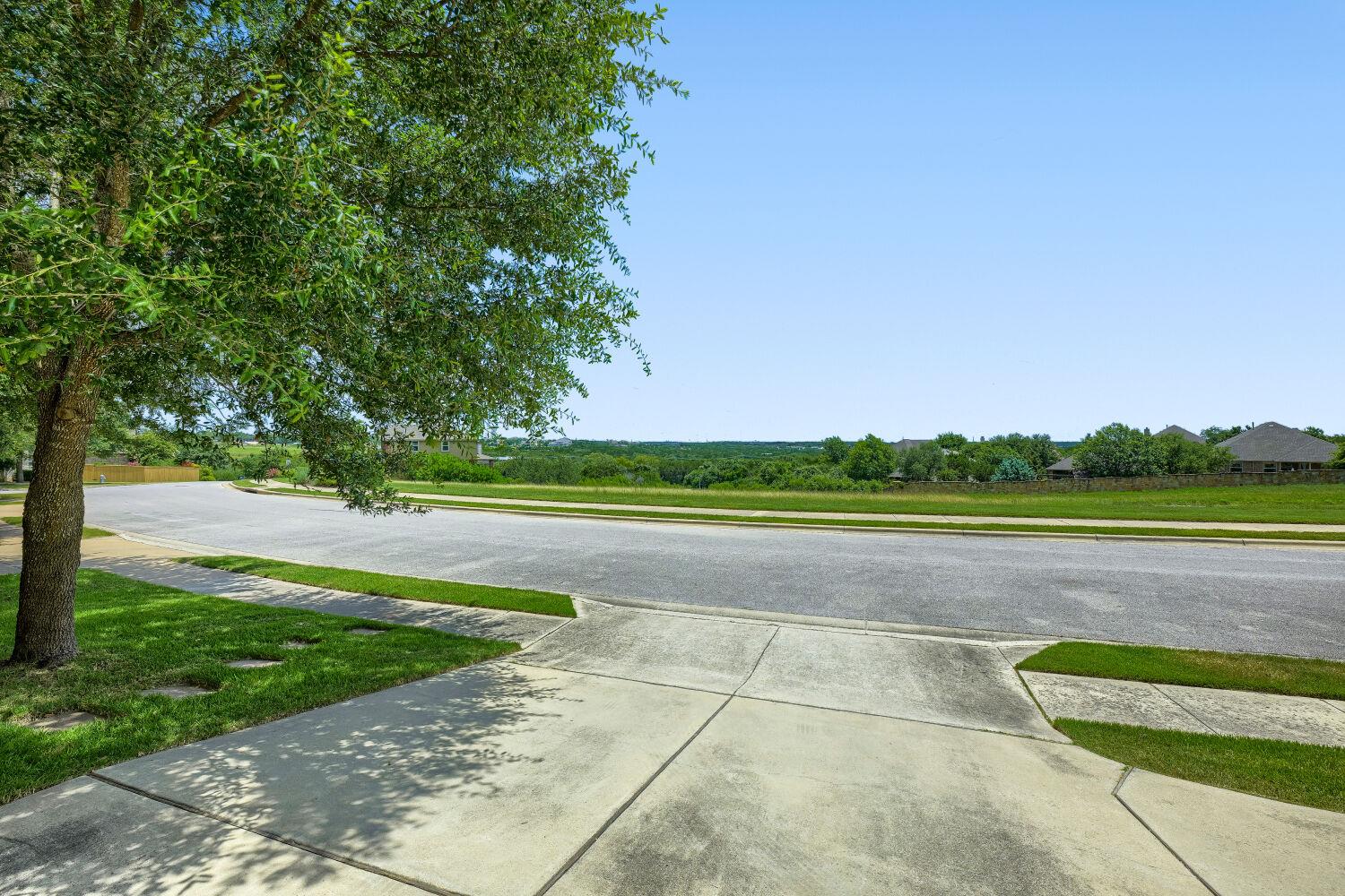 439 Drury LN, Austin, TX 78737