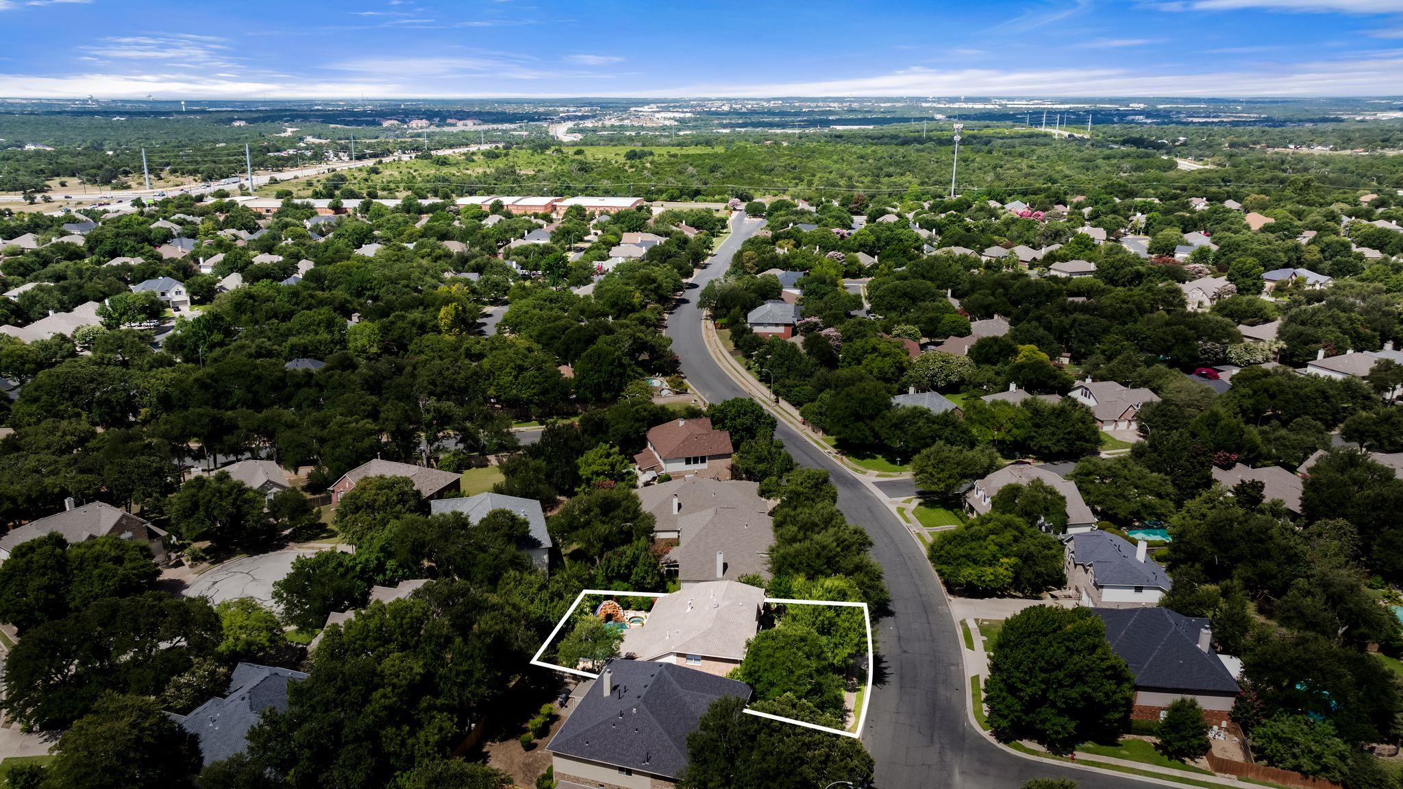 4007 Vista Isle DR, Round Rock, TX 78681