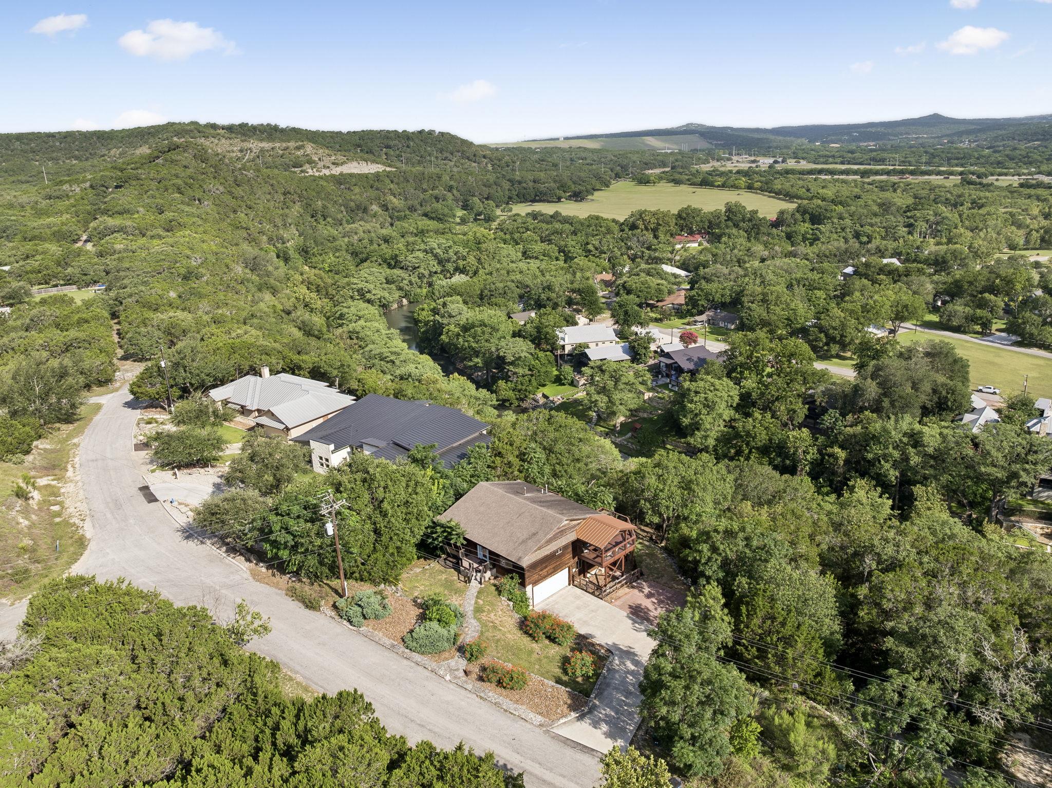 1121 Bradstreet, Canyon Lake, TX 78133