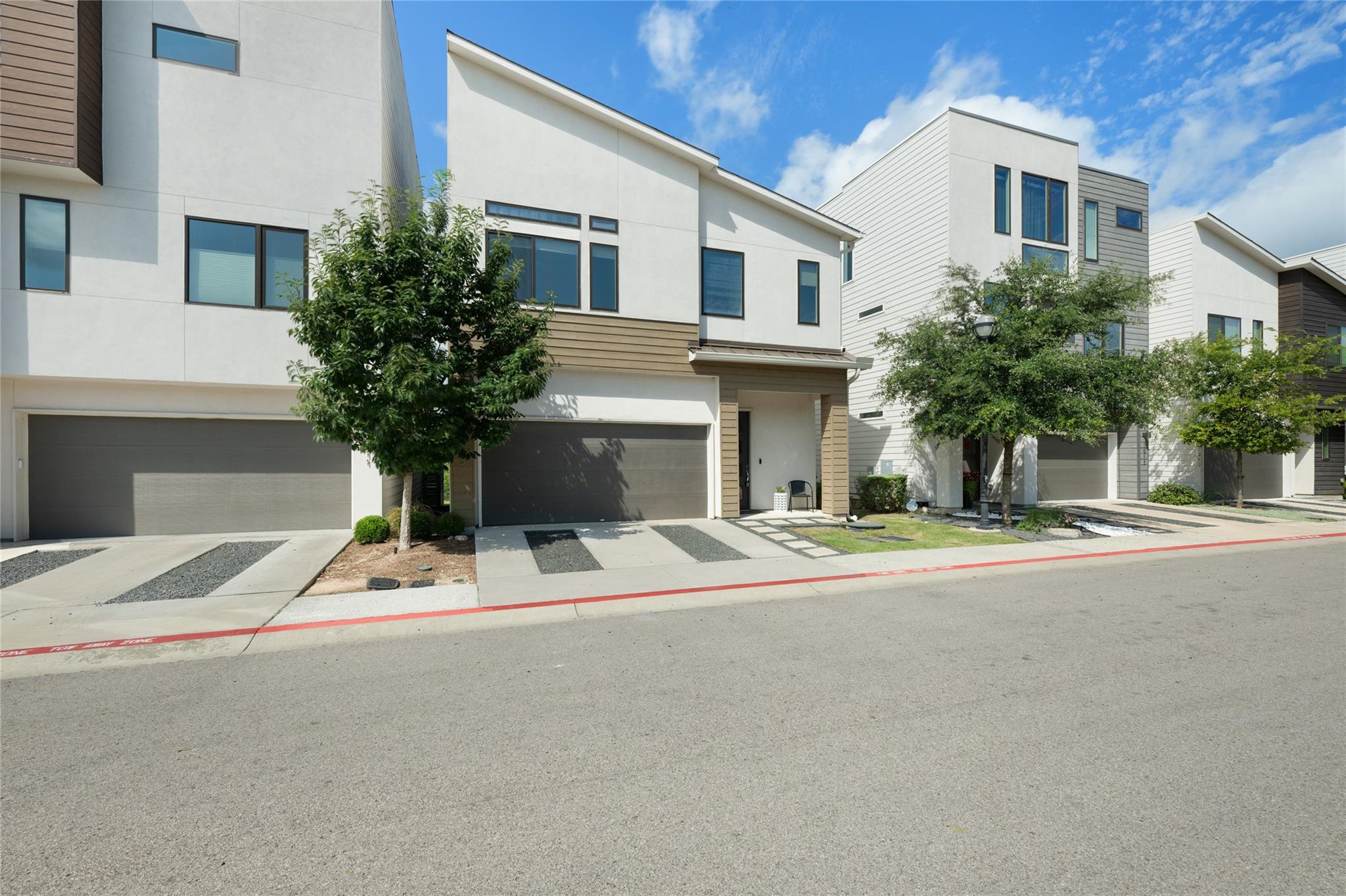 7913 Floracita LN, Austin, TX 78735