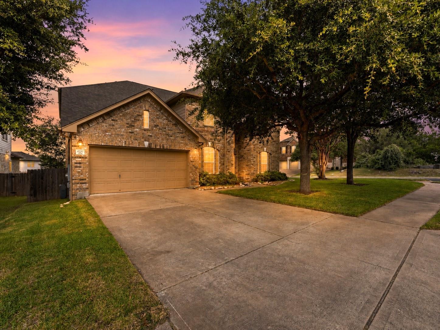 4500 Corazon CV, Round Rock, TX 78681