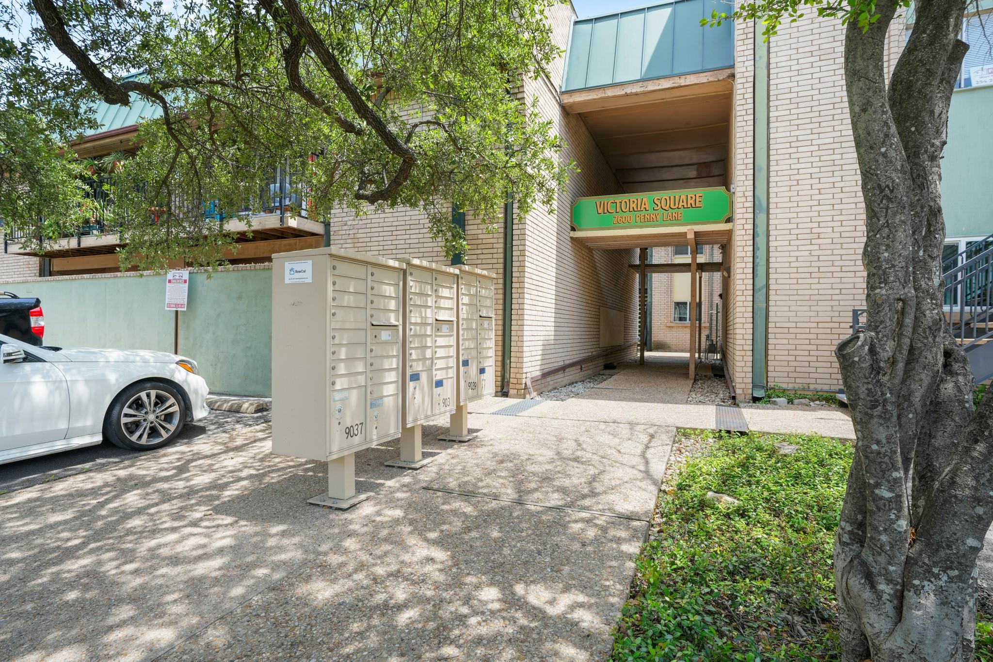2600 Penny Lane LN #211, Austin, TX 78757