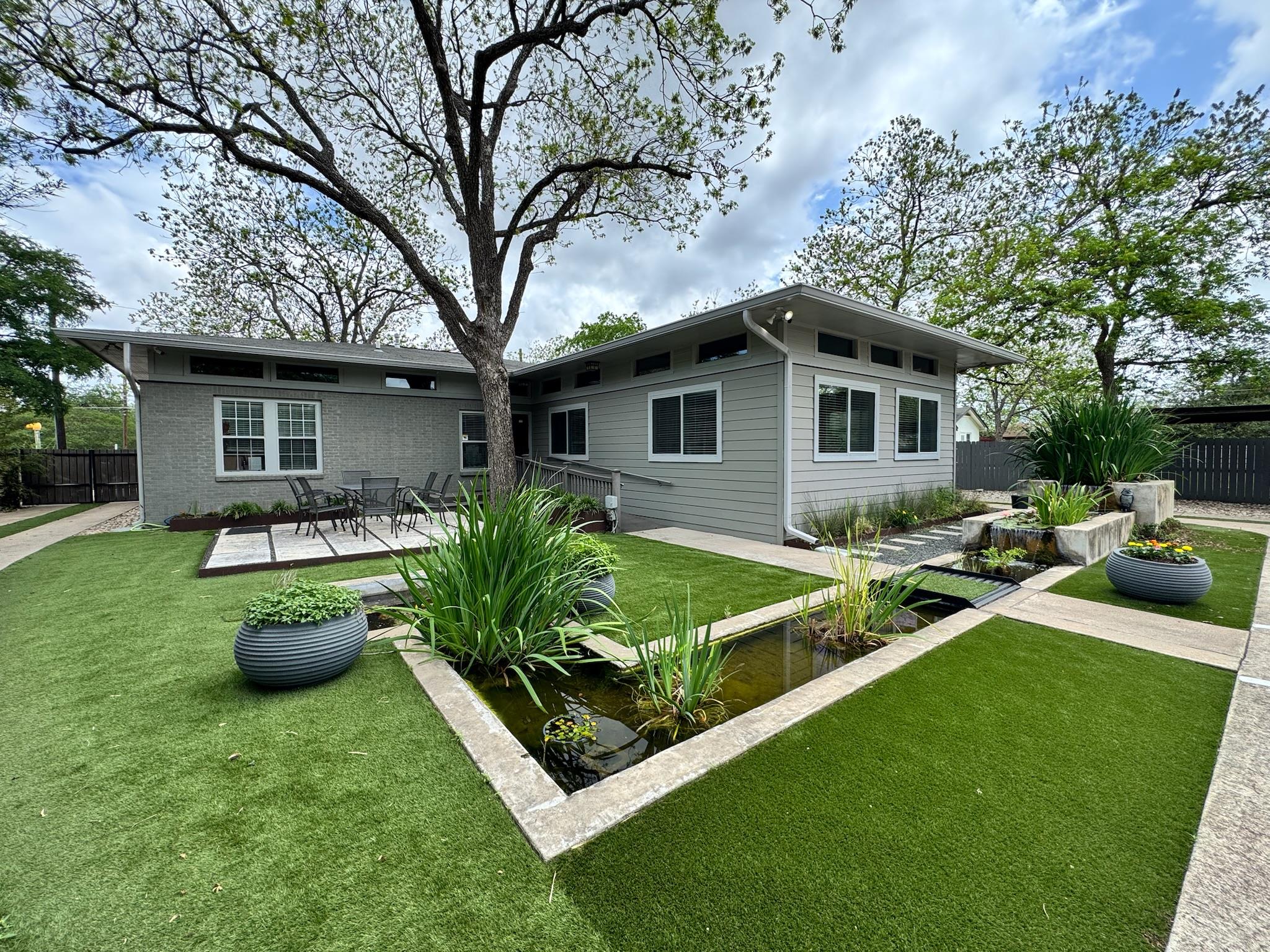 3906 Menchaca RD, Austin, TX 78704