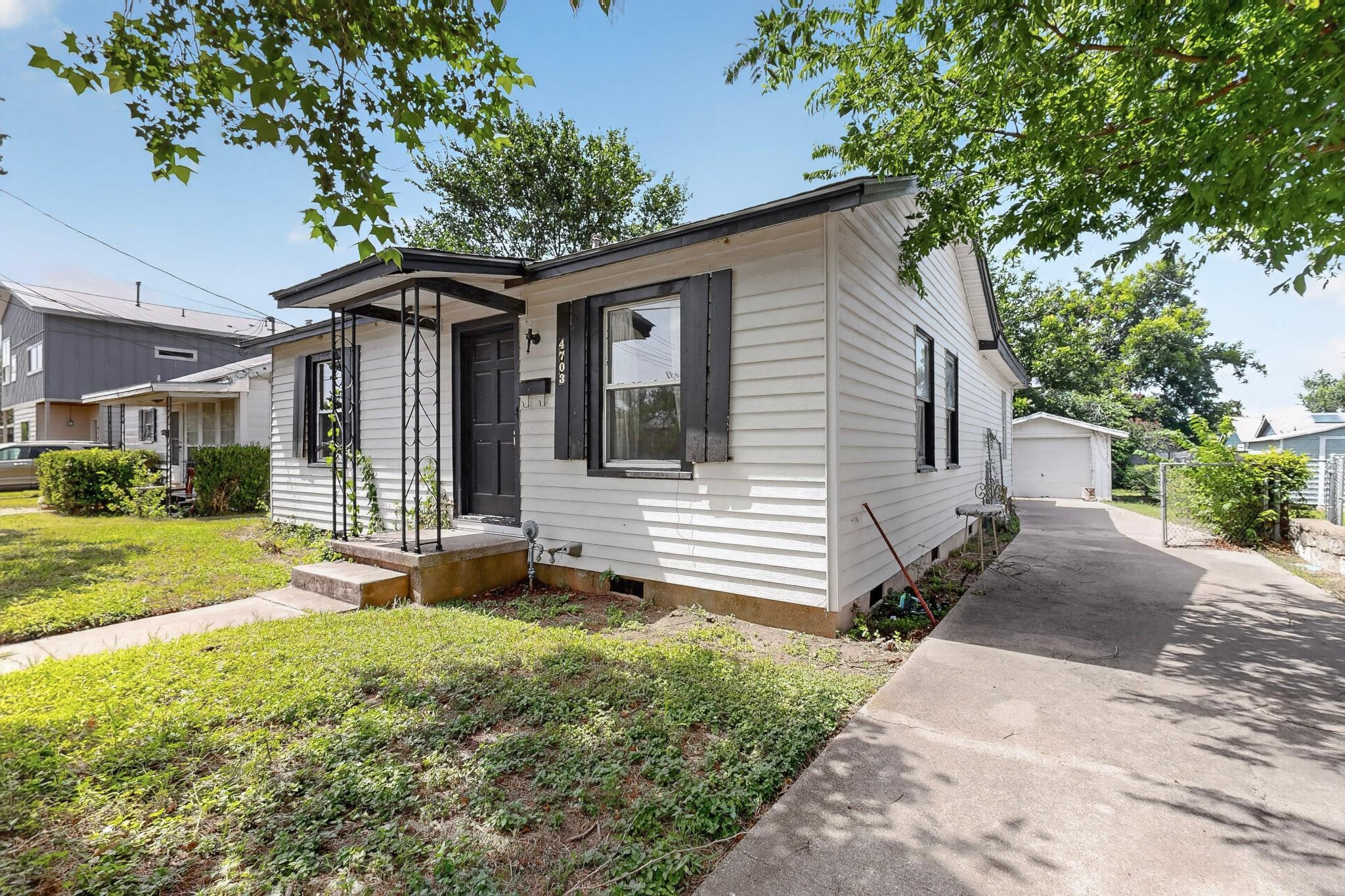4703 Leslie Ave, Austin, TX 78721
