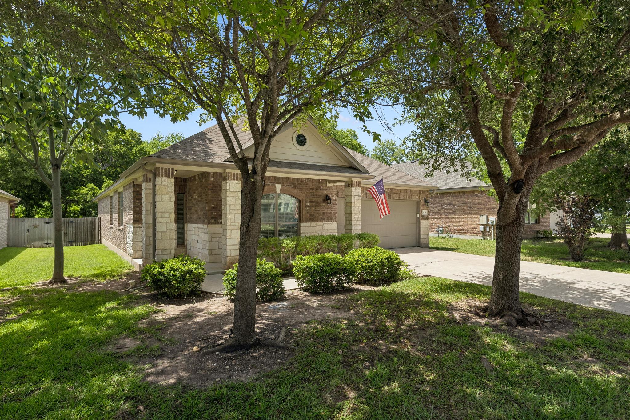 1049 Sussex Way, Round Rock, TX 78665