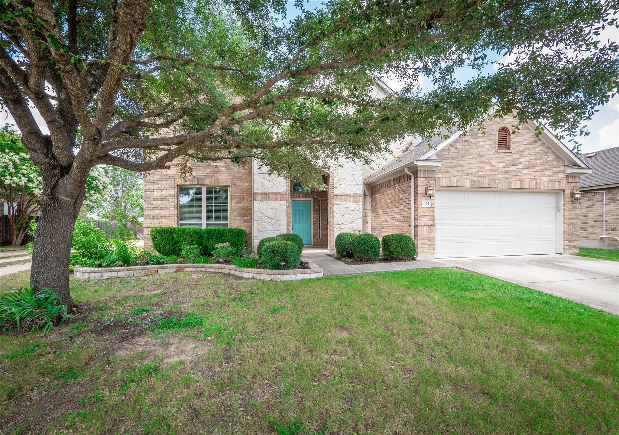 624 Clear Springs HOLW, Buda, TX 78610