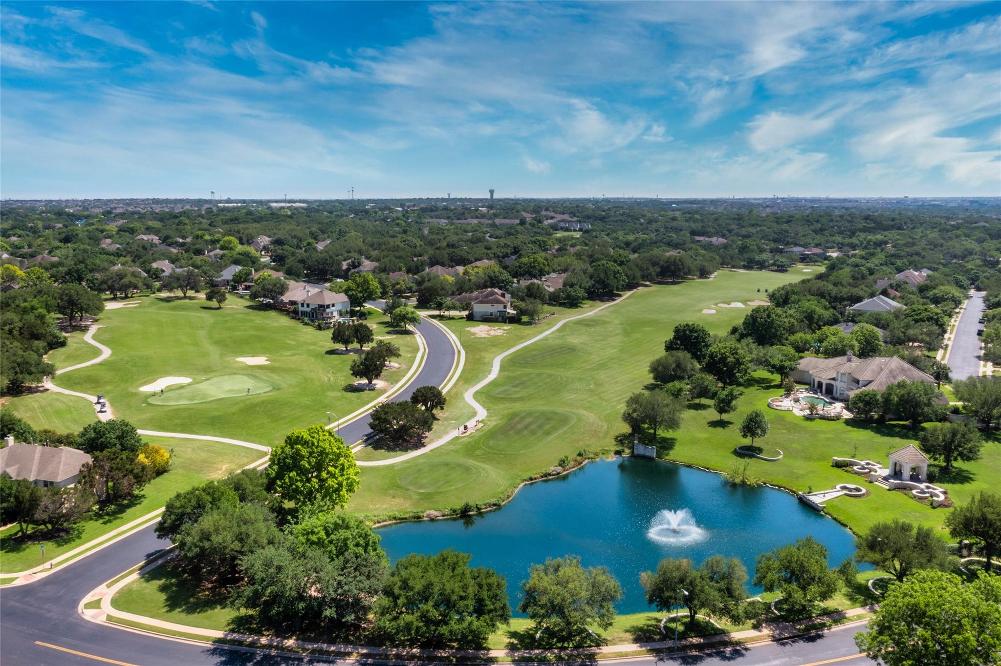 2041 Saint Andrews DR, Round Rock, TX 78664