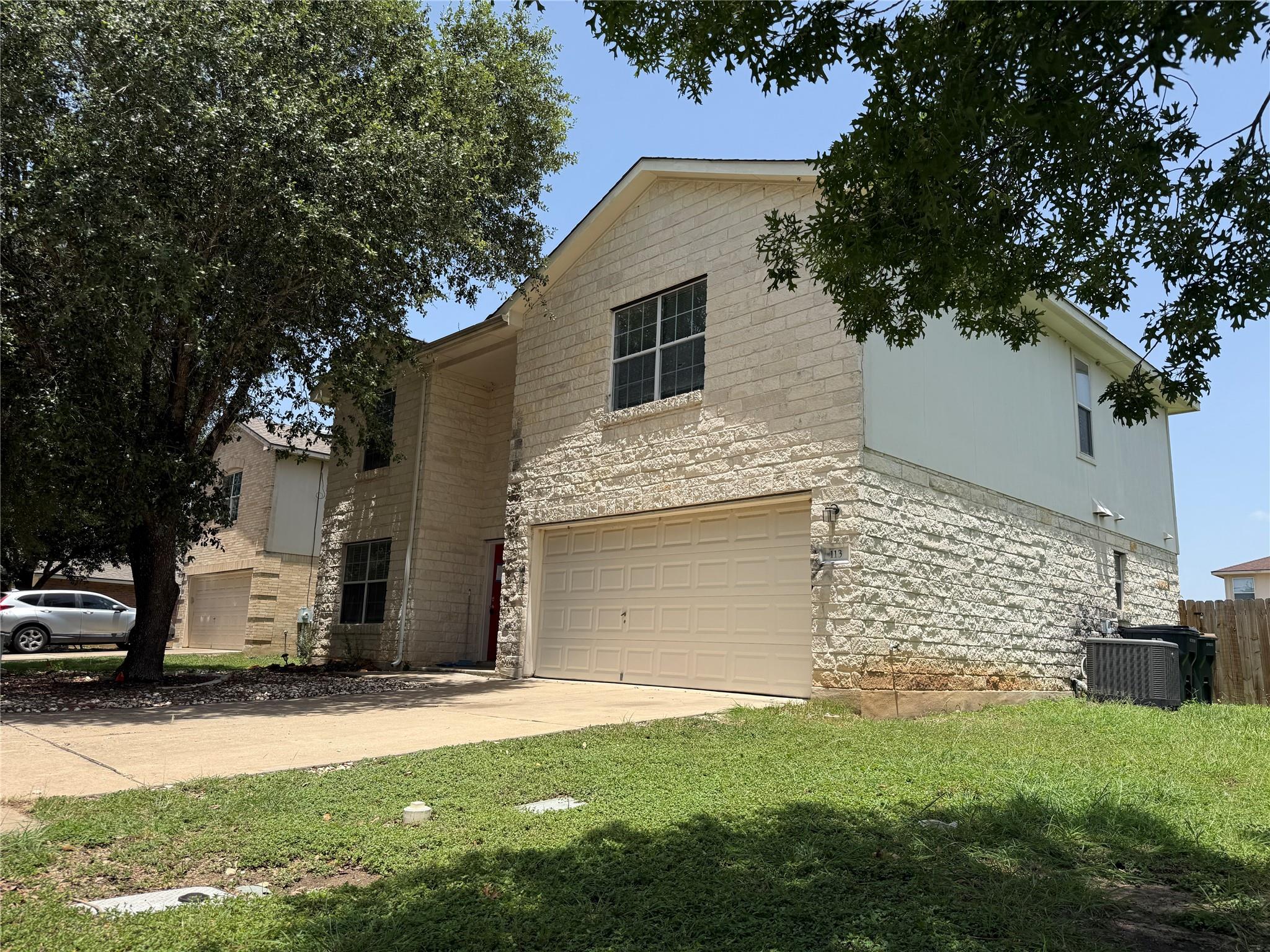 113 Outfitter DR, Bastrop, TX 78602