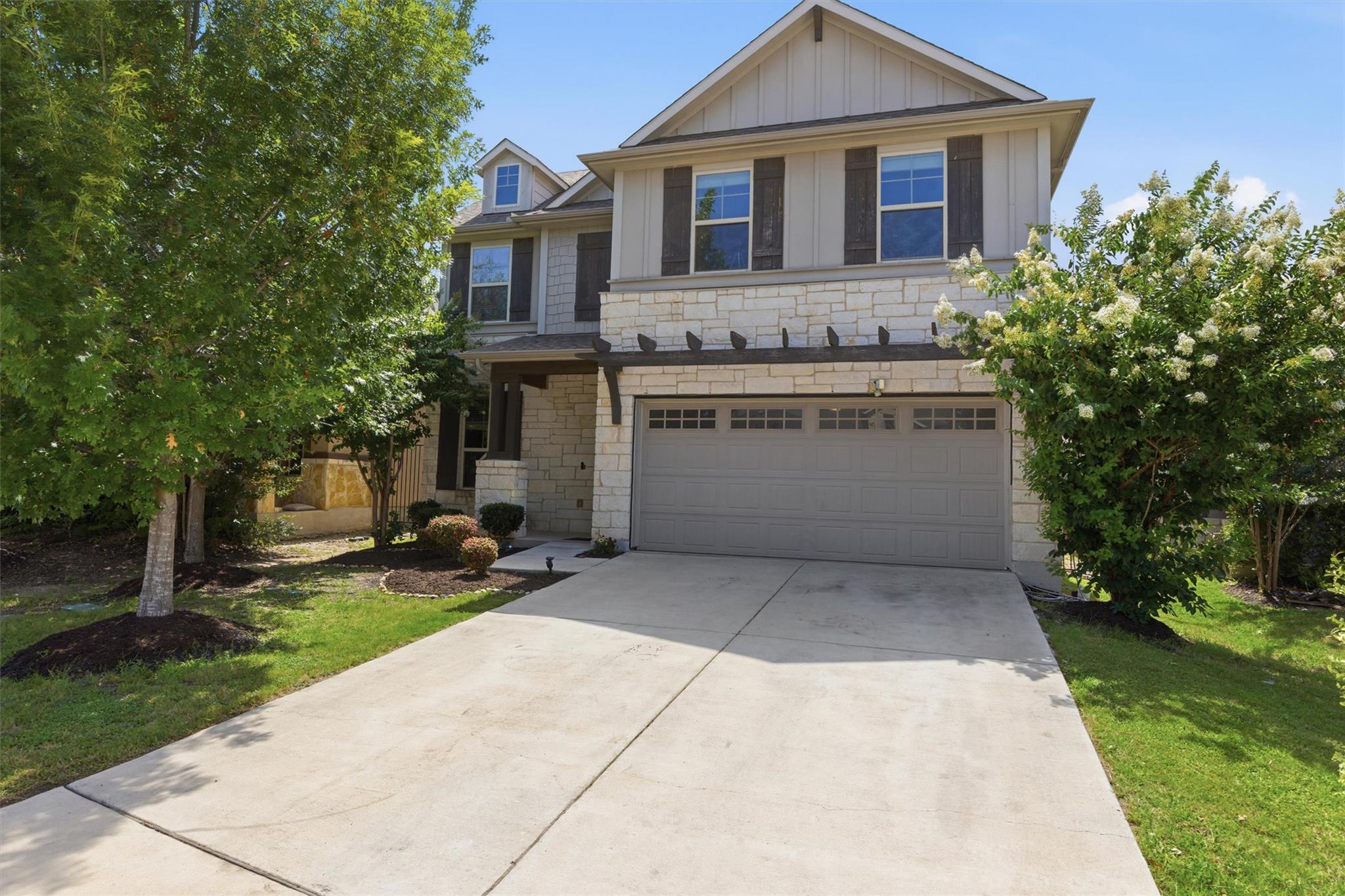 212 Russet TRL, Georgetown, TX 78628
