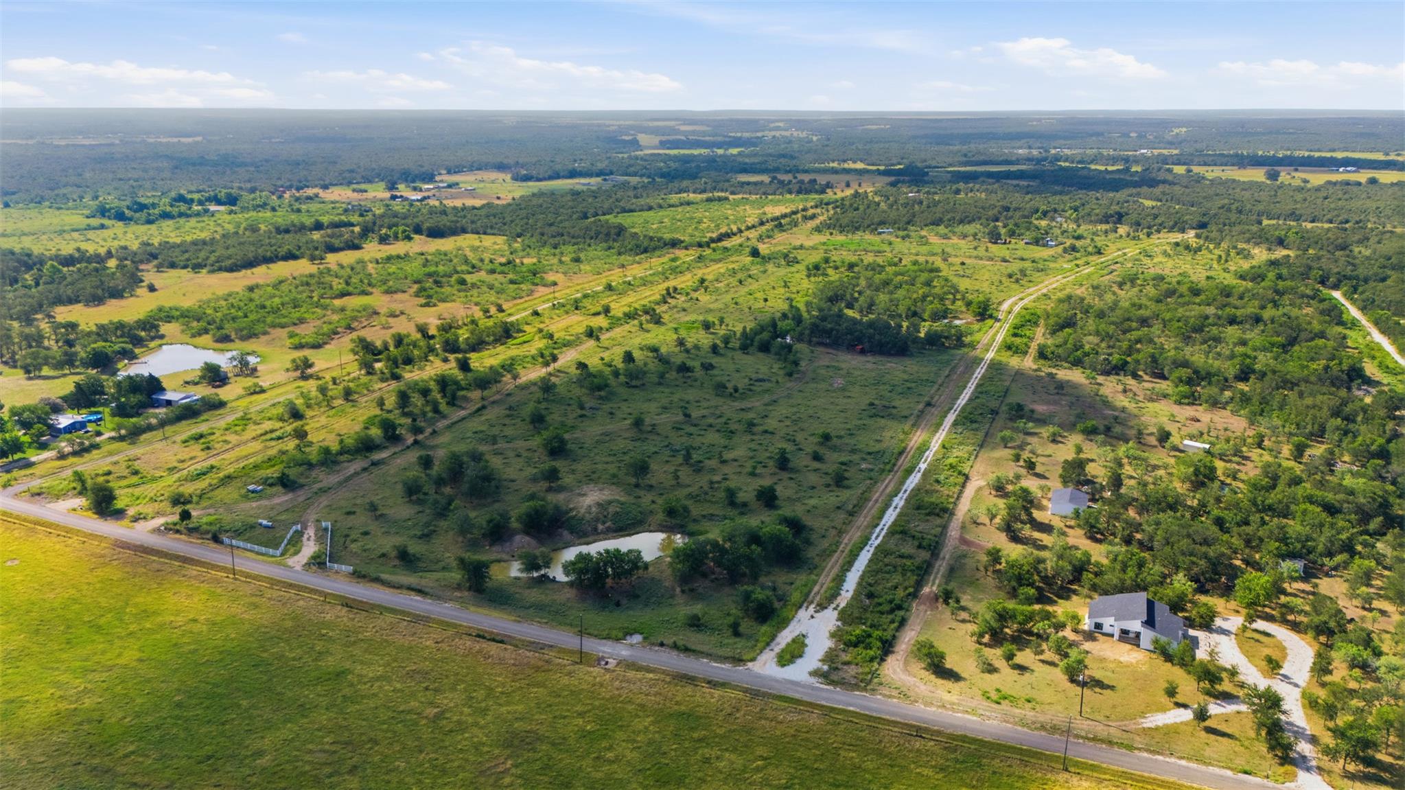 3280 County Road 466 RD, Elgin, TX 78621