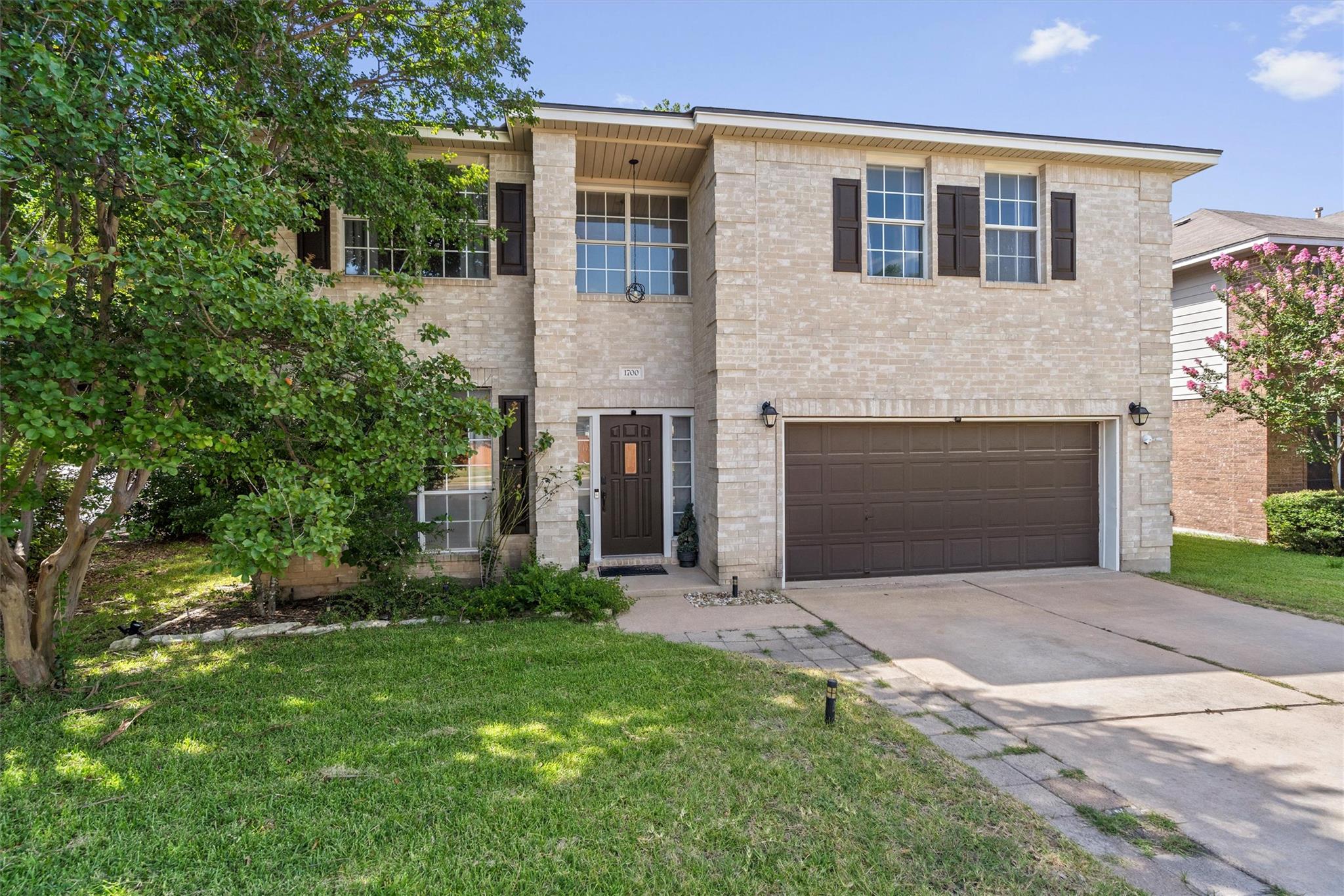 1700 Fort Grant DR, Round Rock, TX 78665