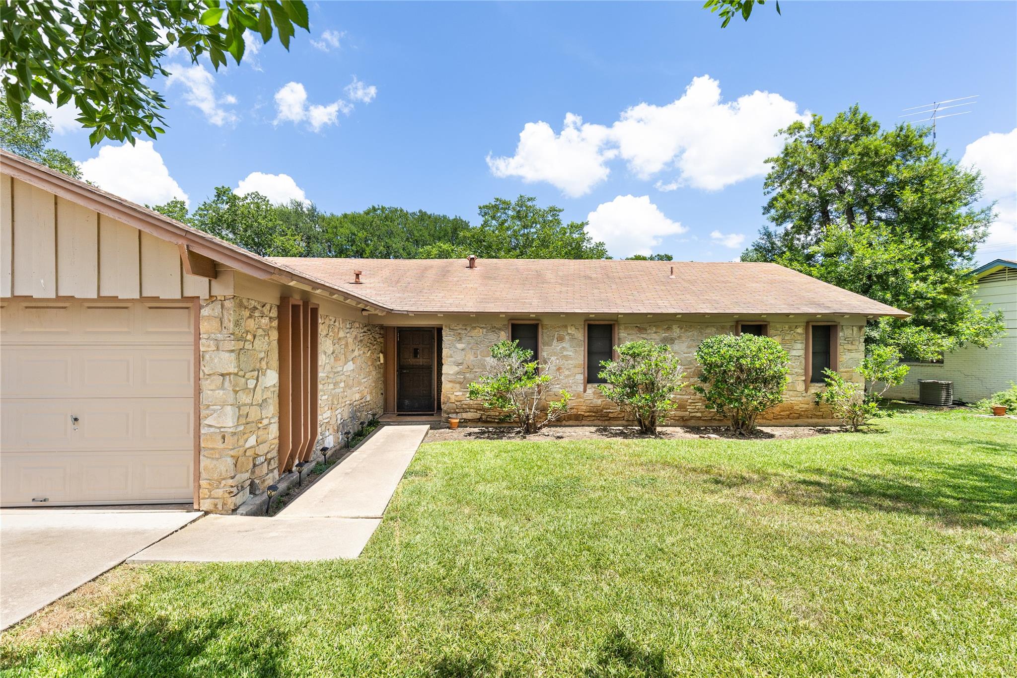 2612 Choctaw TRL, Austin, TX 78745