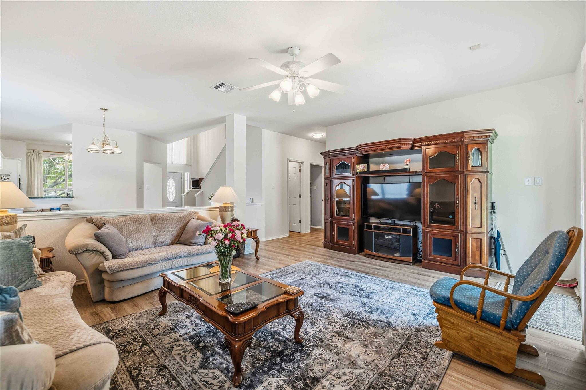 3006 Bradford Park DR, Round Rock, TX 78664