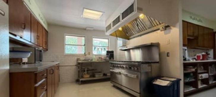 908 Old Koenig LN, Austin, TX 78756