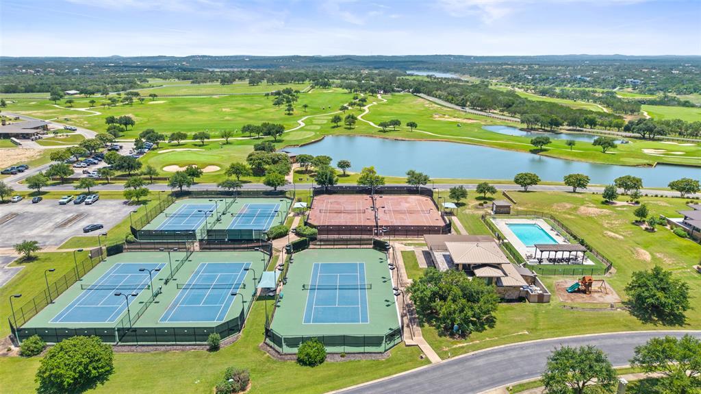 25316 Cliff XING, Spicewood, TX 78669