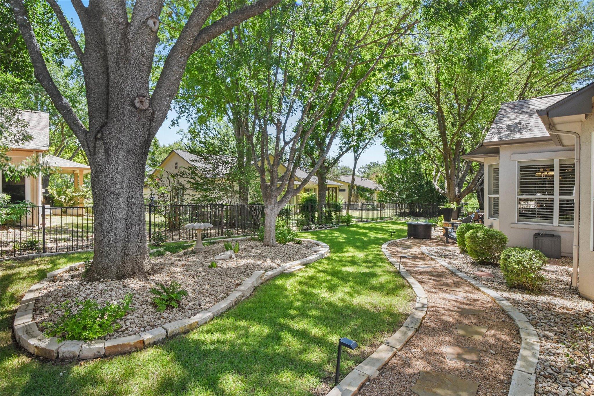 104 Wild Rose DR, Georgetown, TX 78633