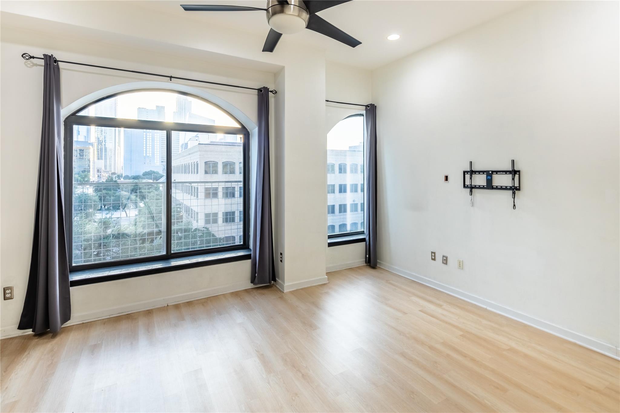 507 Sabine ST #404, Austin, TX 78701