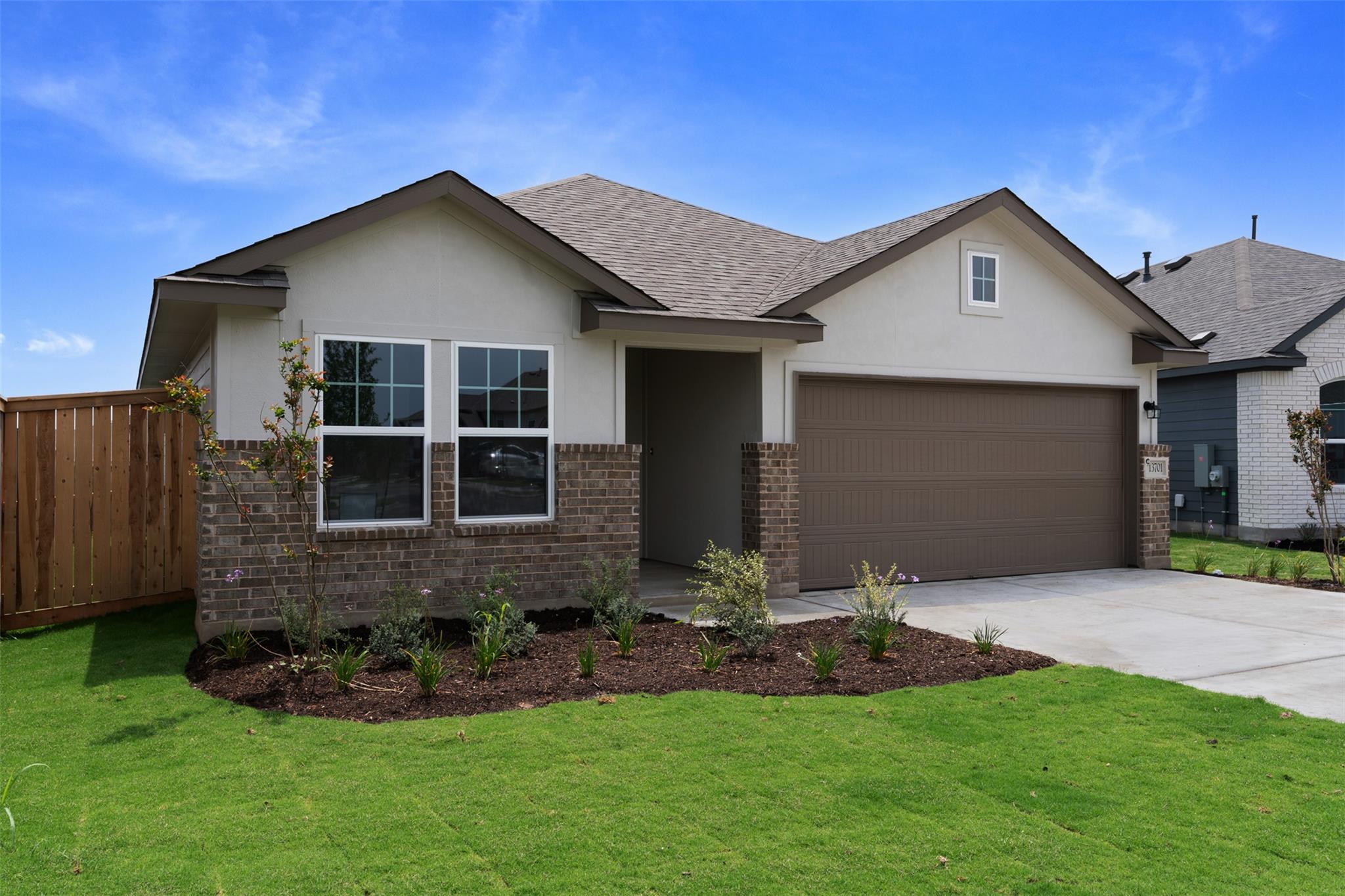 13804 Ryan Range LN, Elgin, TX 78621