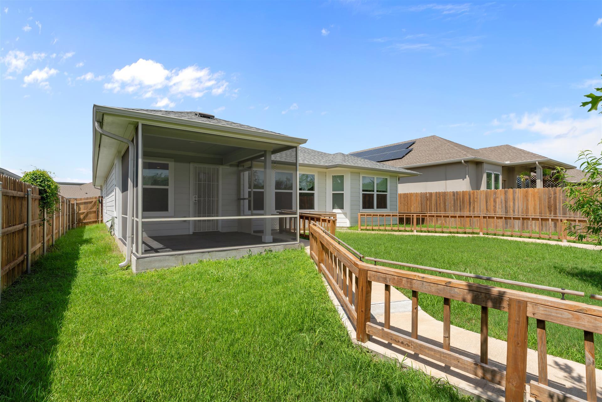 16512 Enamorado RD, Manor, TX 78653