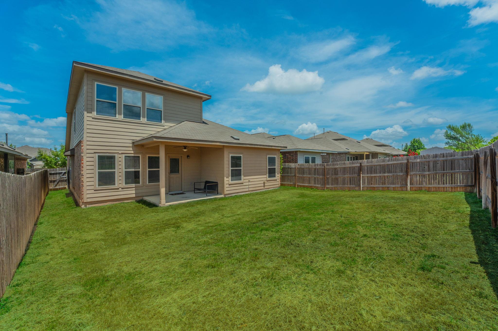188 Shale CIR, Buda, TX 78610
