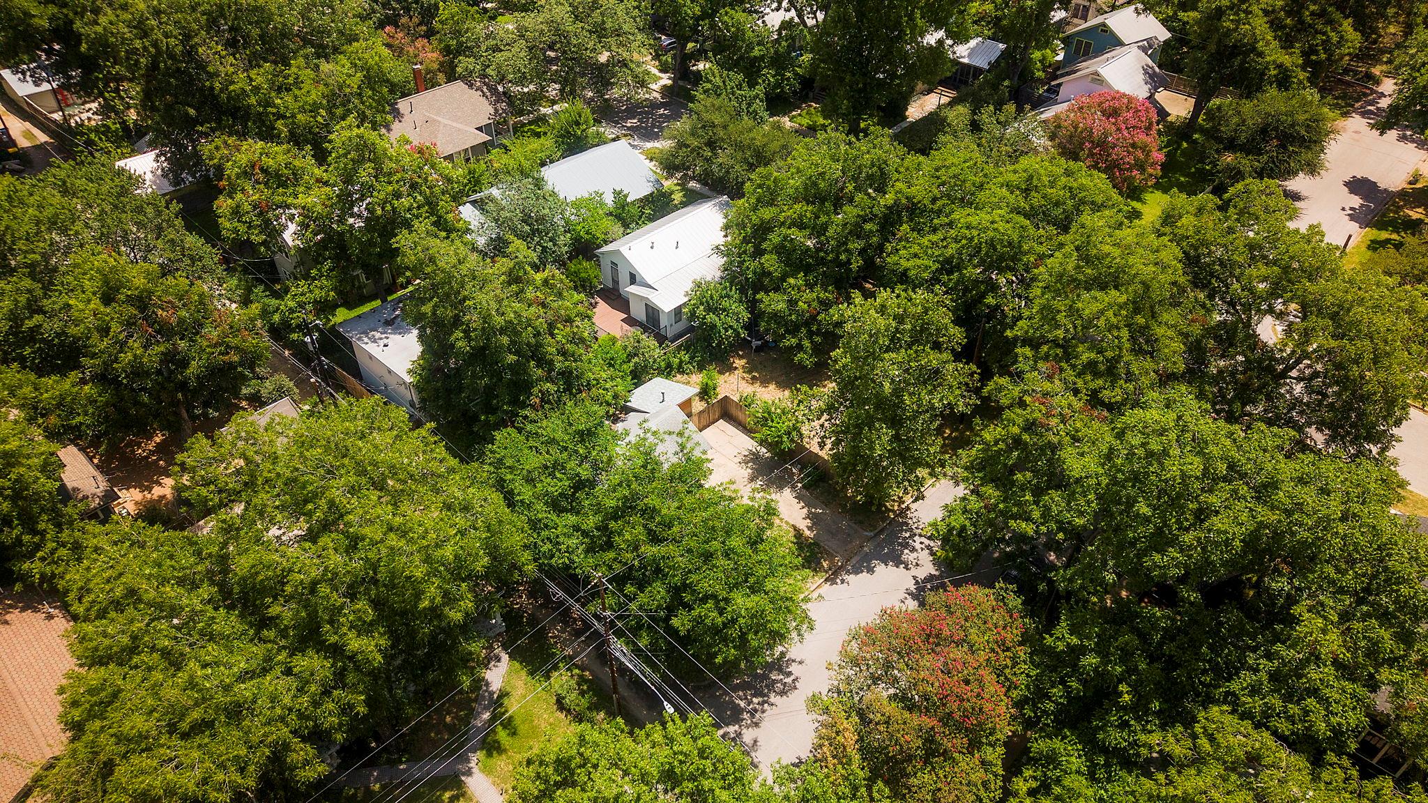 304 W 42nd ST, Austin, TX 78751