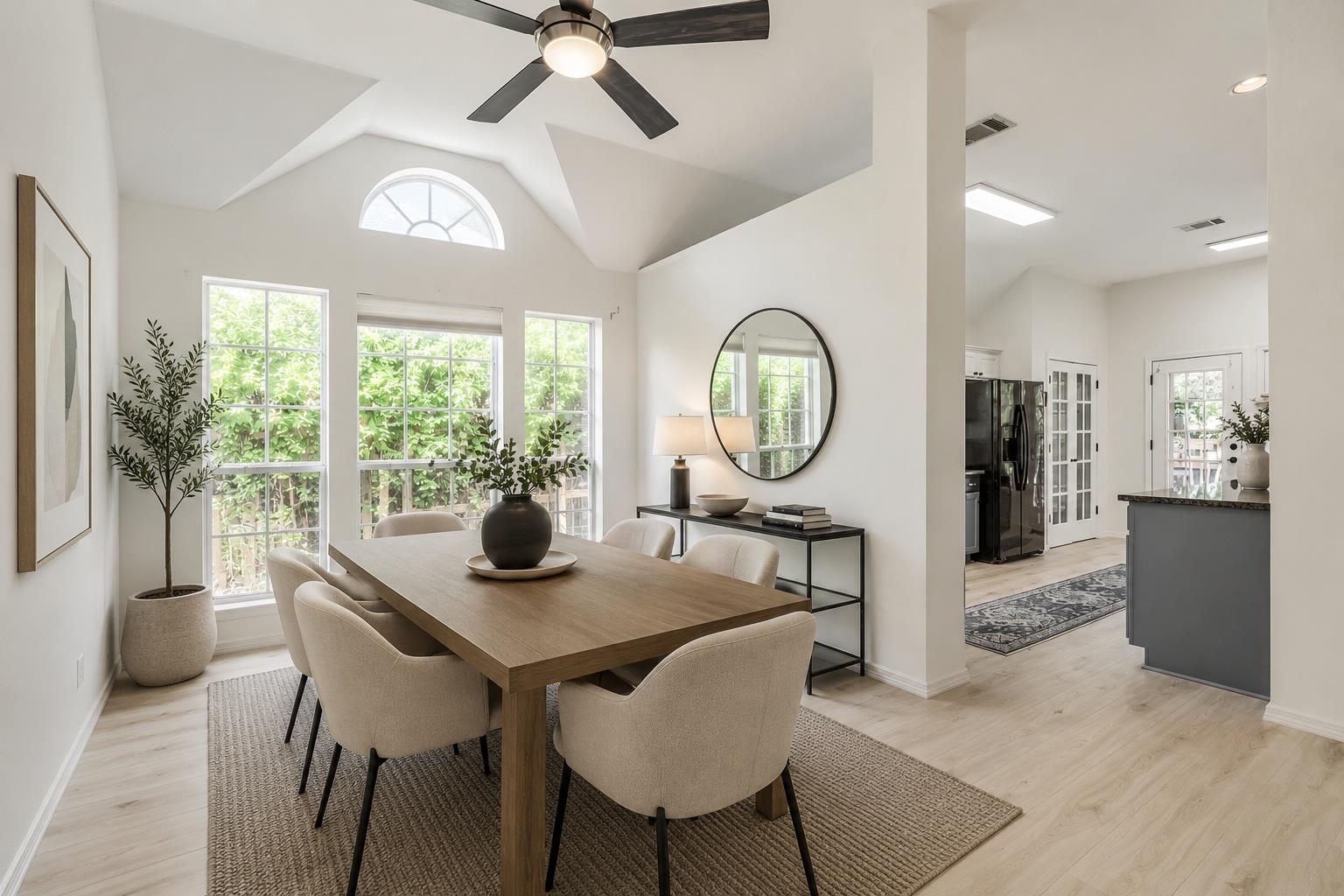 206 Gann ST, Georgetown, TX 78626
