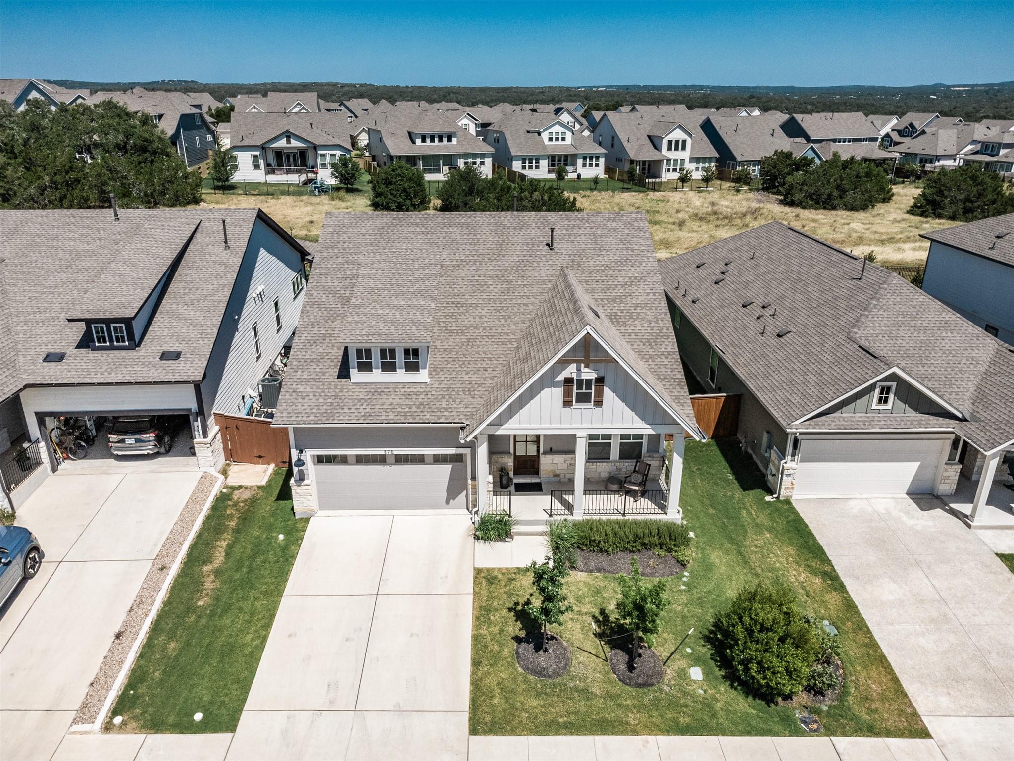 576 Sage Thrasher CIR, Dripping Springs, TX 78620
