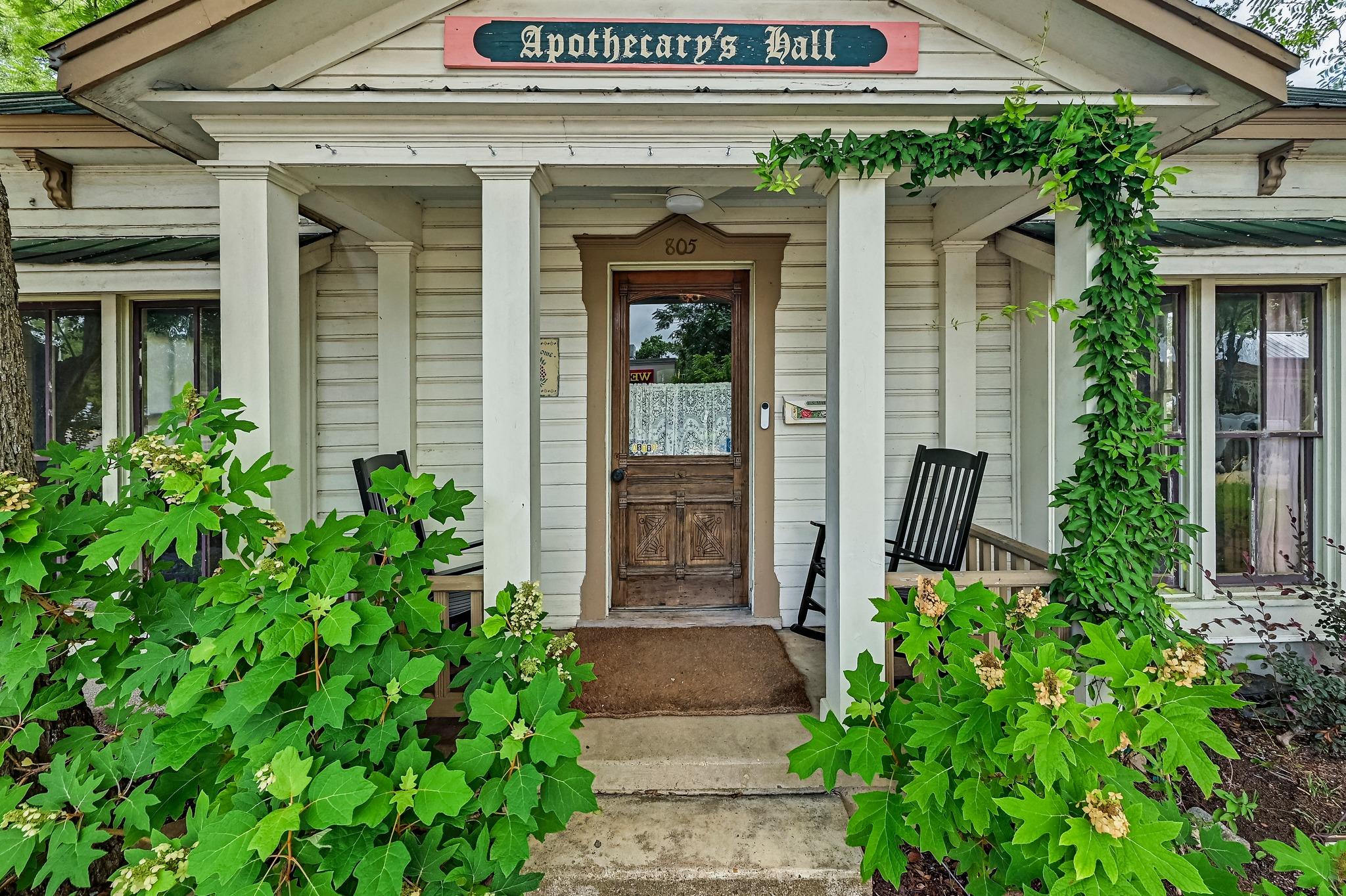 805 Main ST, Bastrop, TX 78602