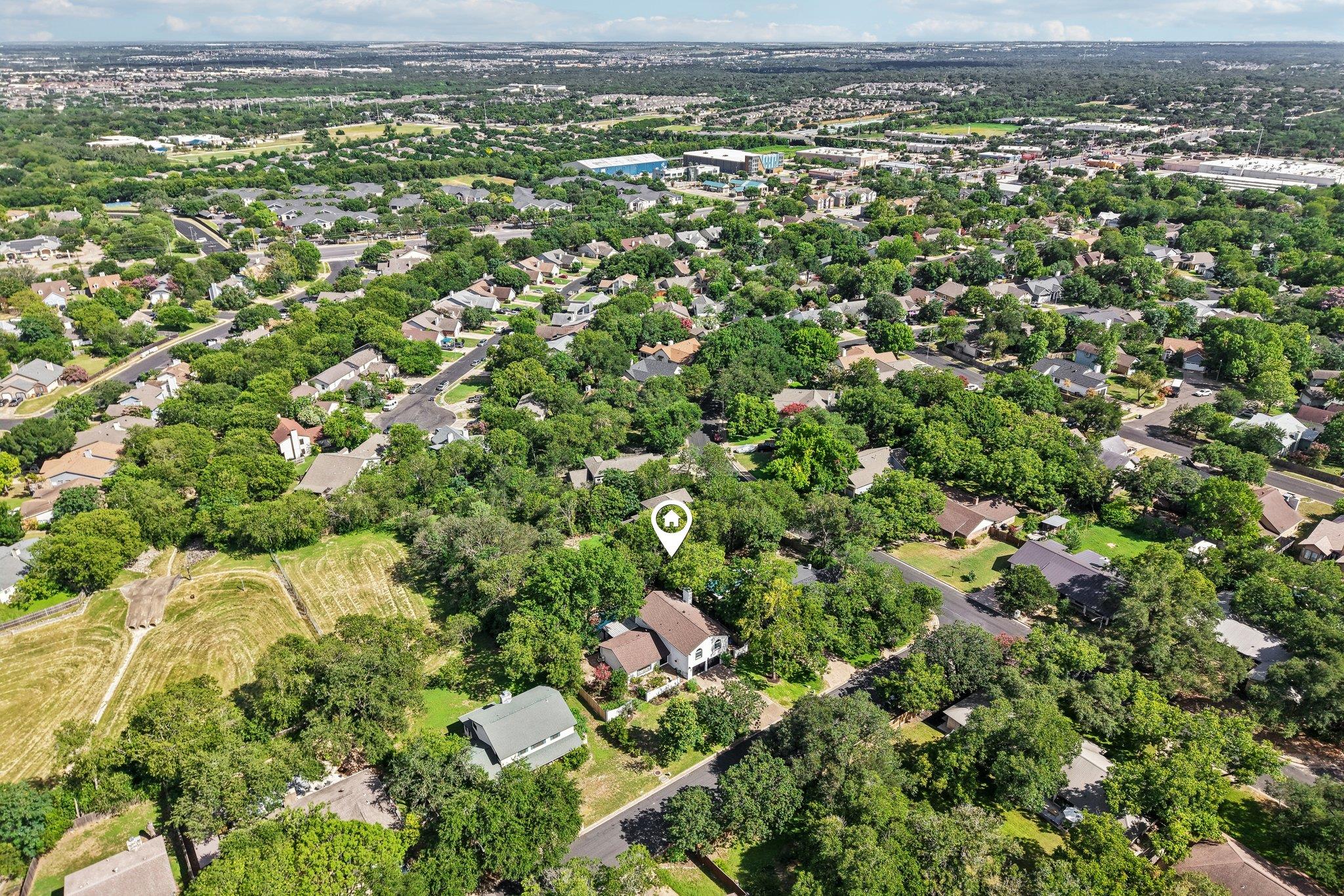 9203 Comburg DR, Austin, TX 78748