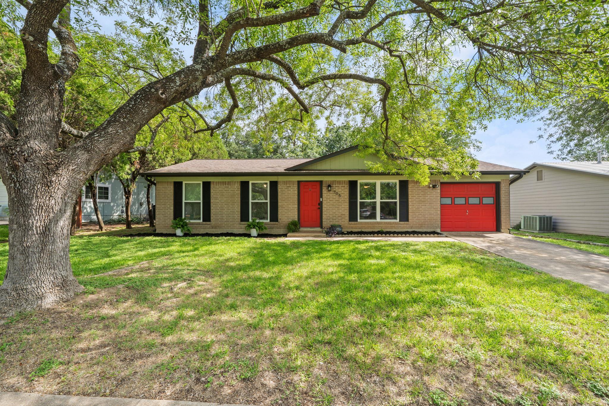 705 Dulwich ST, Austin, TX 78748