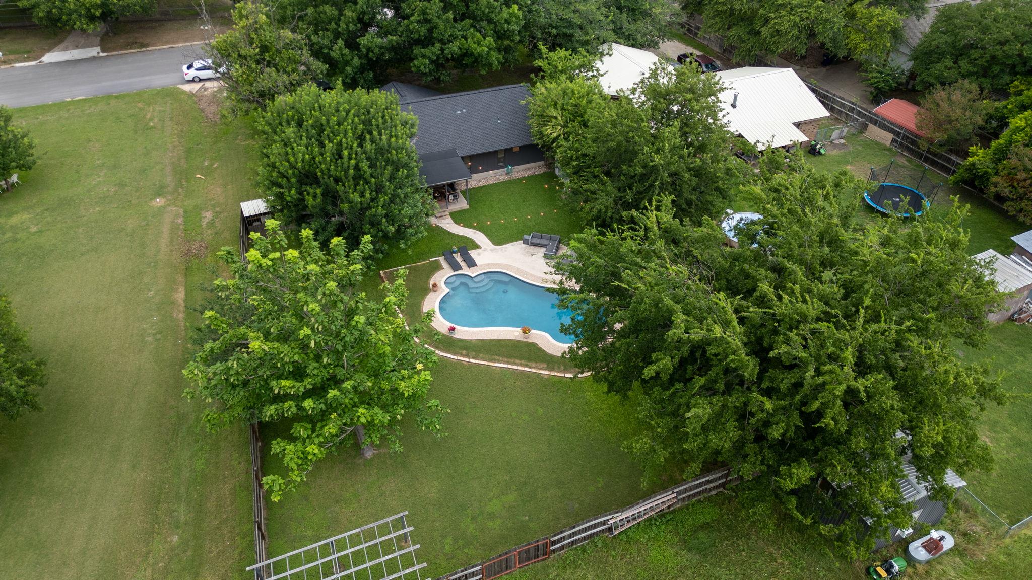 1501 Wofford DR, Burnet, TX 78611