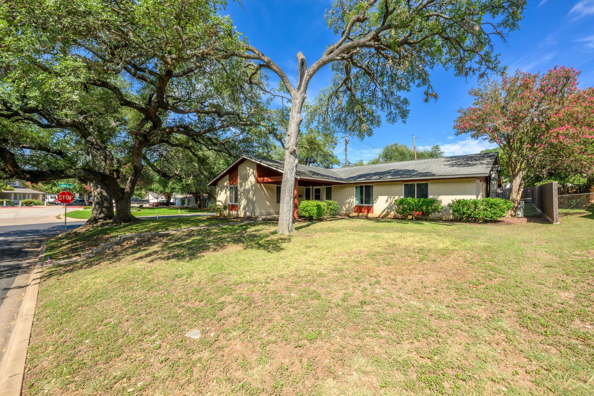 5004 Pack Saddle Ps, Austin, TX 78745