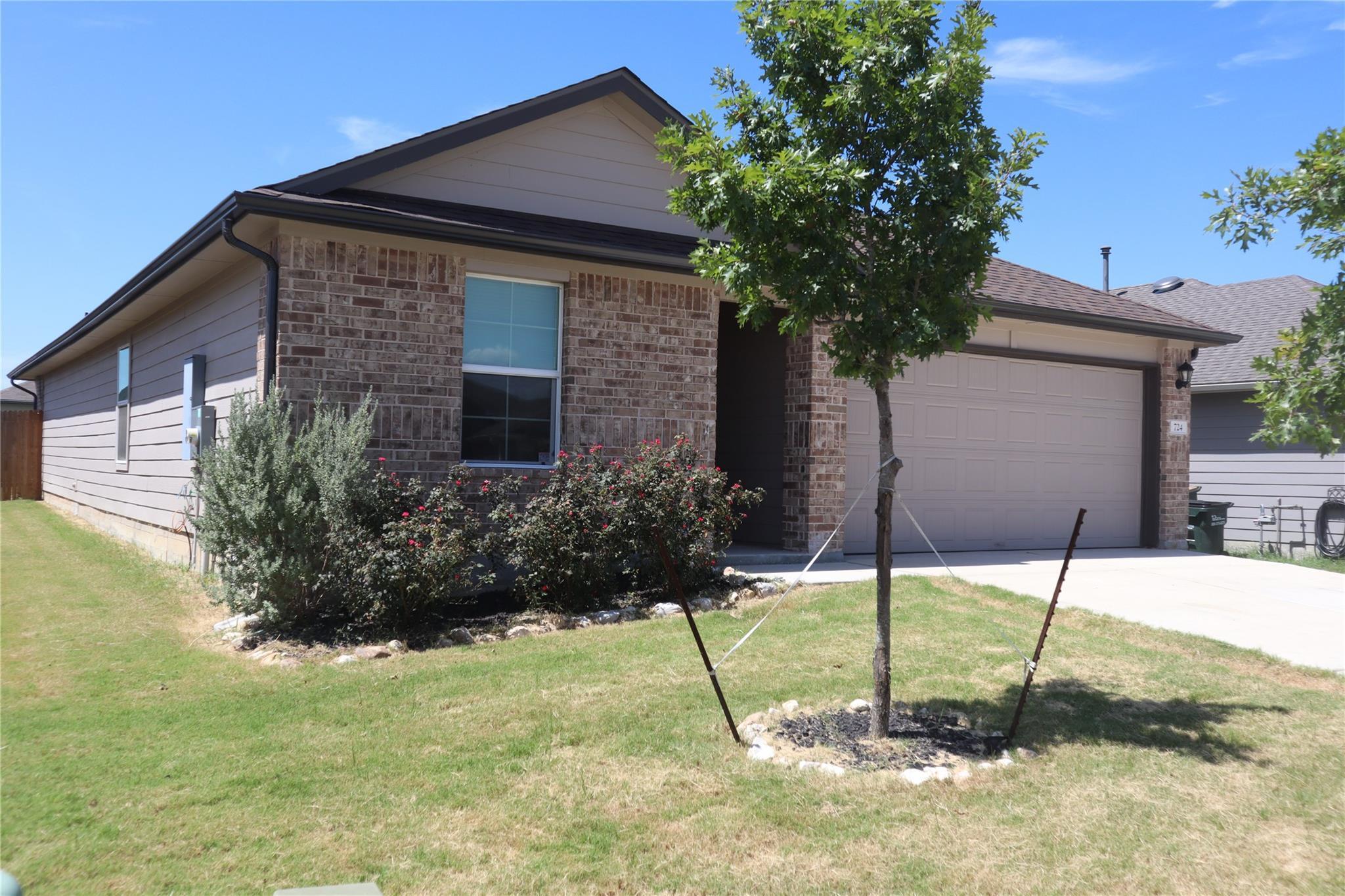 724 Adler Way, San Marcos, TX 78666