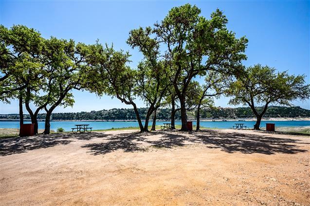2805 Hancock Ave, Lago Vista, TX 78645
