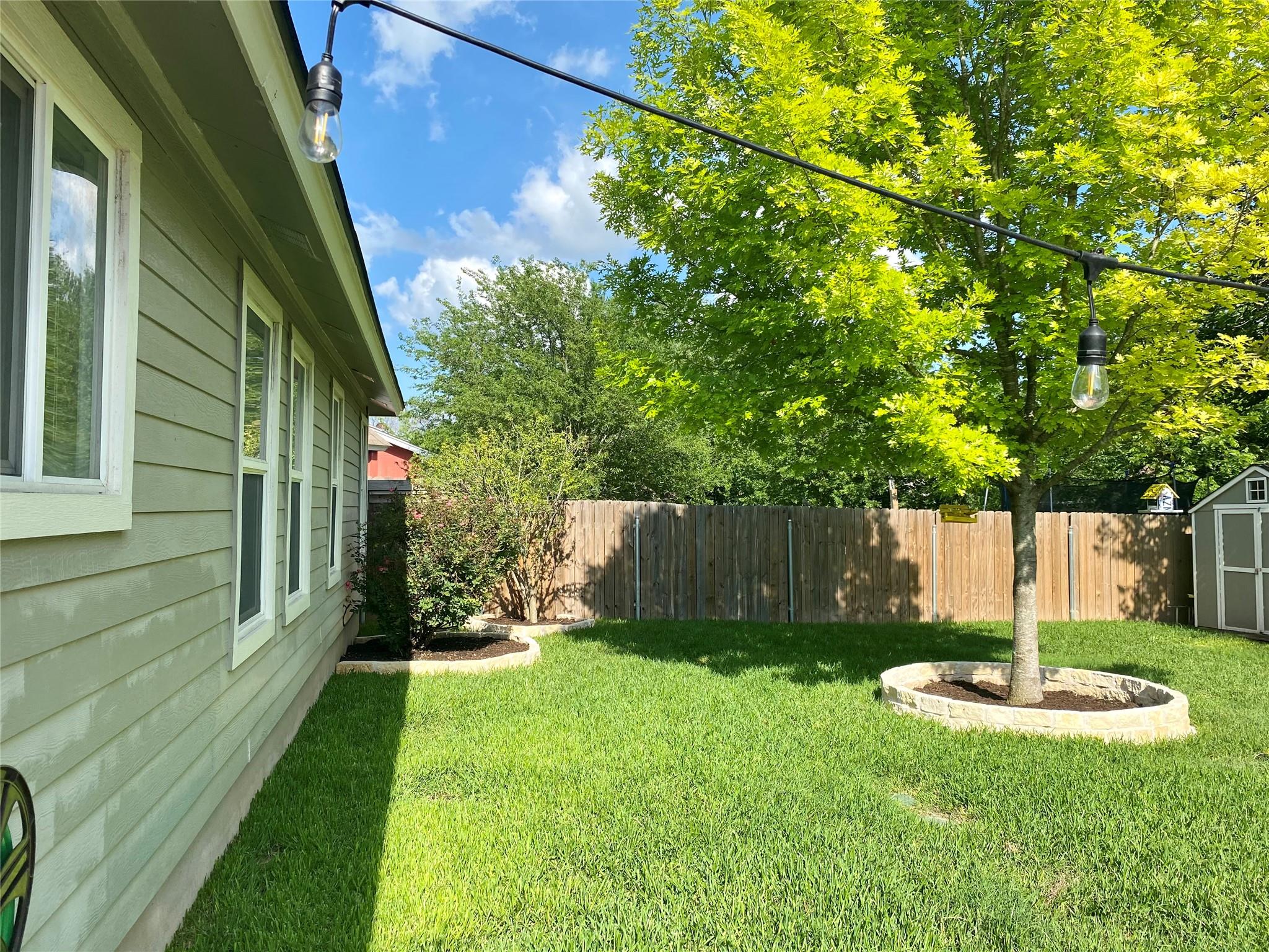 1403 Beth LN, Round Rock, TX 78664