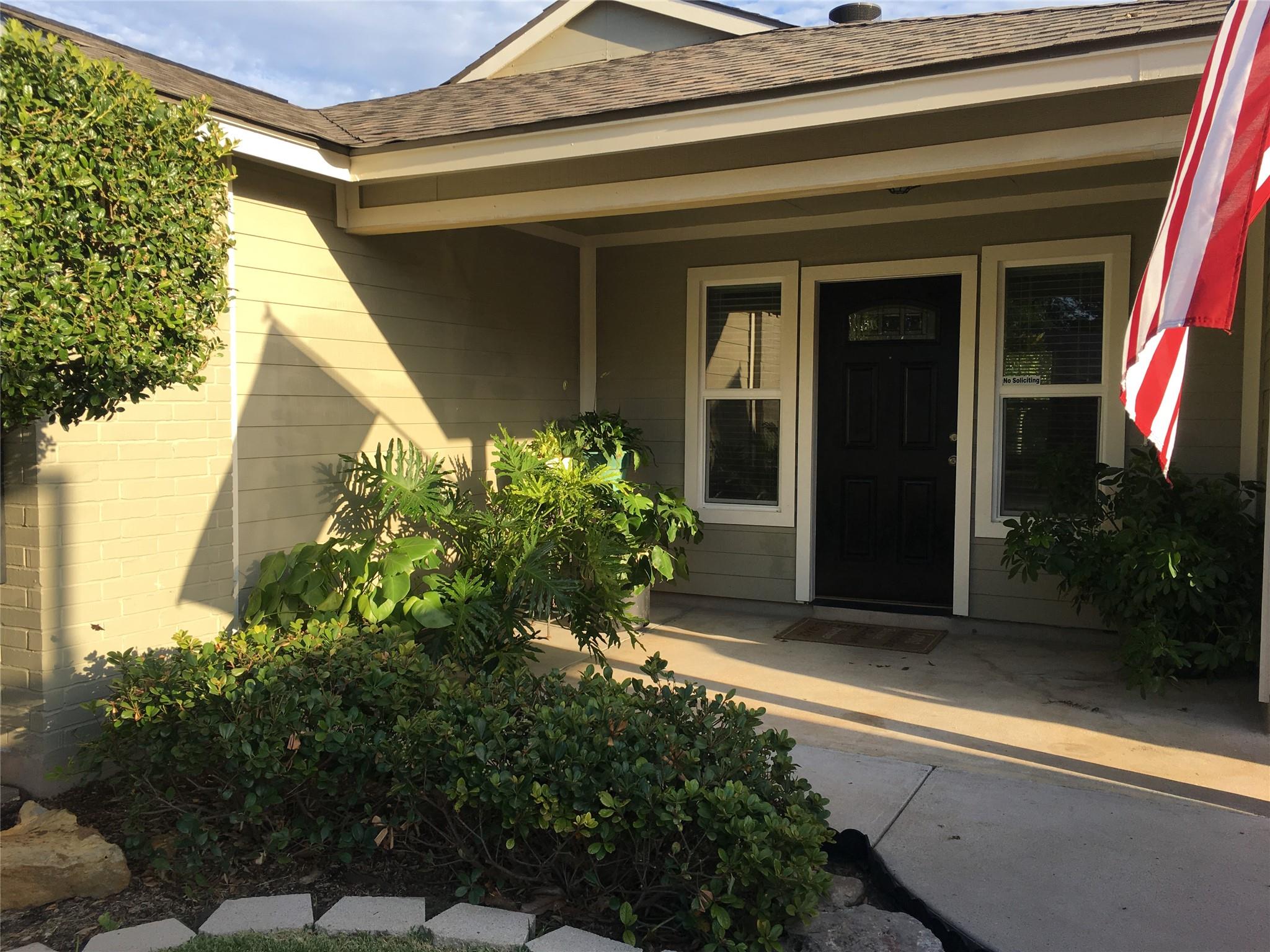1403 Beth LN, Round Rock, TX 78664