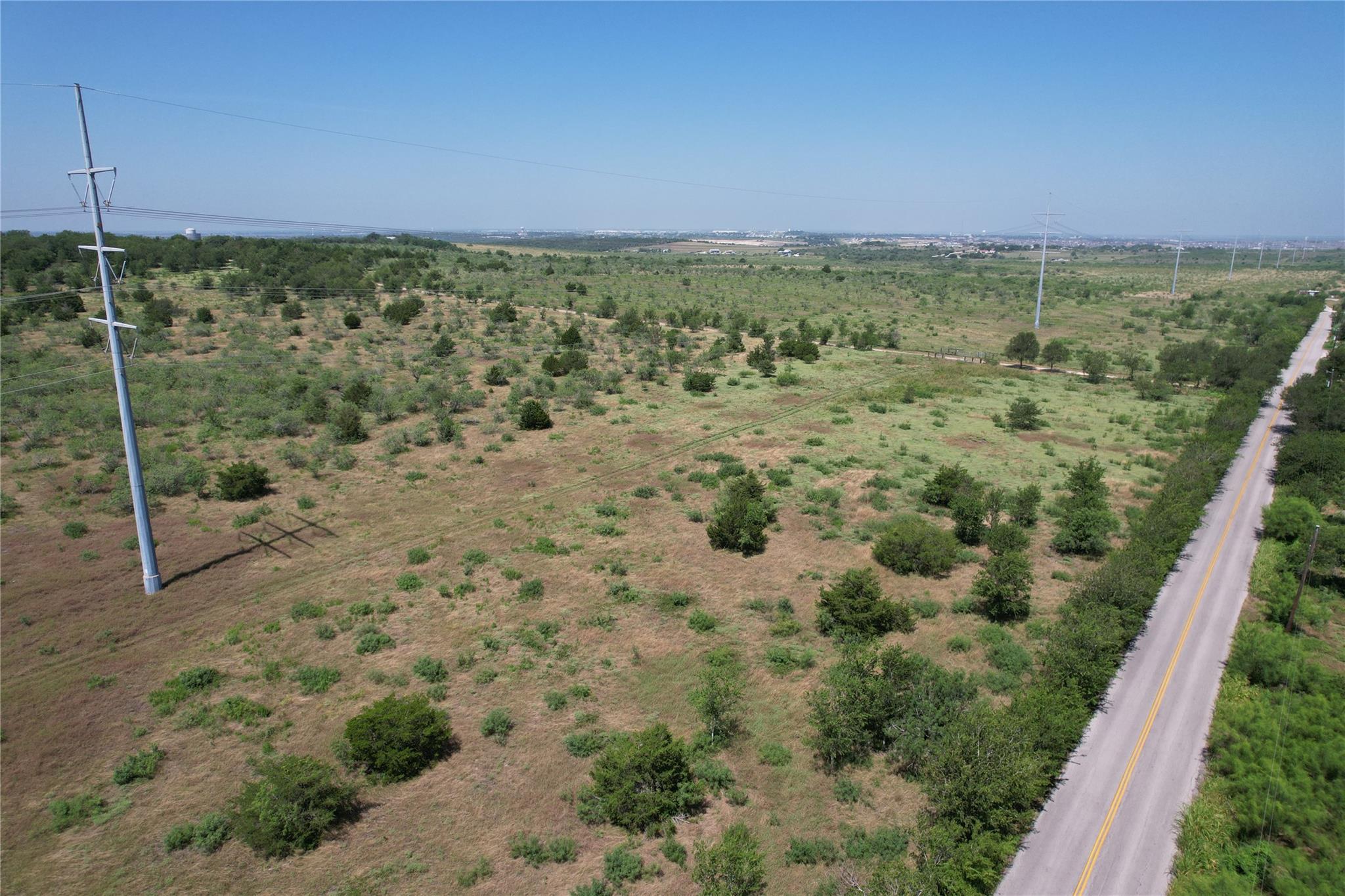 14650 Graef RD, Creedmoor, TX 78610