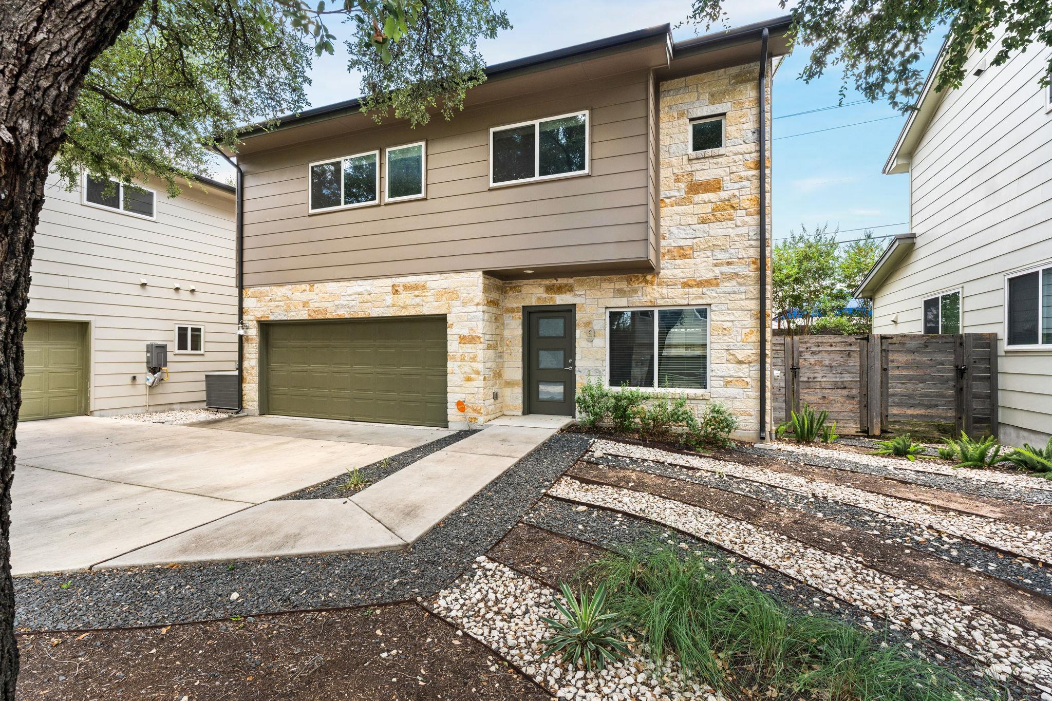 6800 Menchaca RD #9, Austin, TX 78745