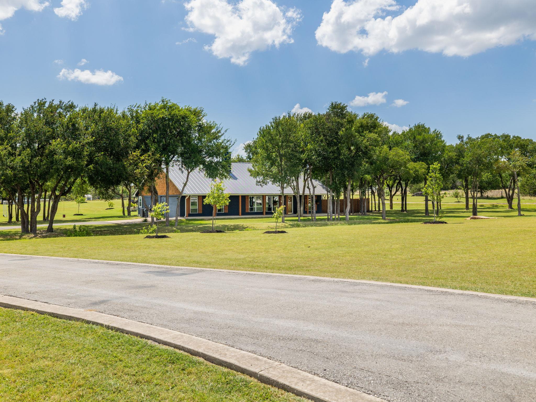 3001 County Road 255, Georgetown, TX 78633