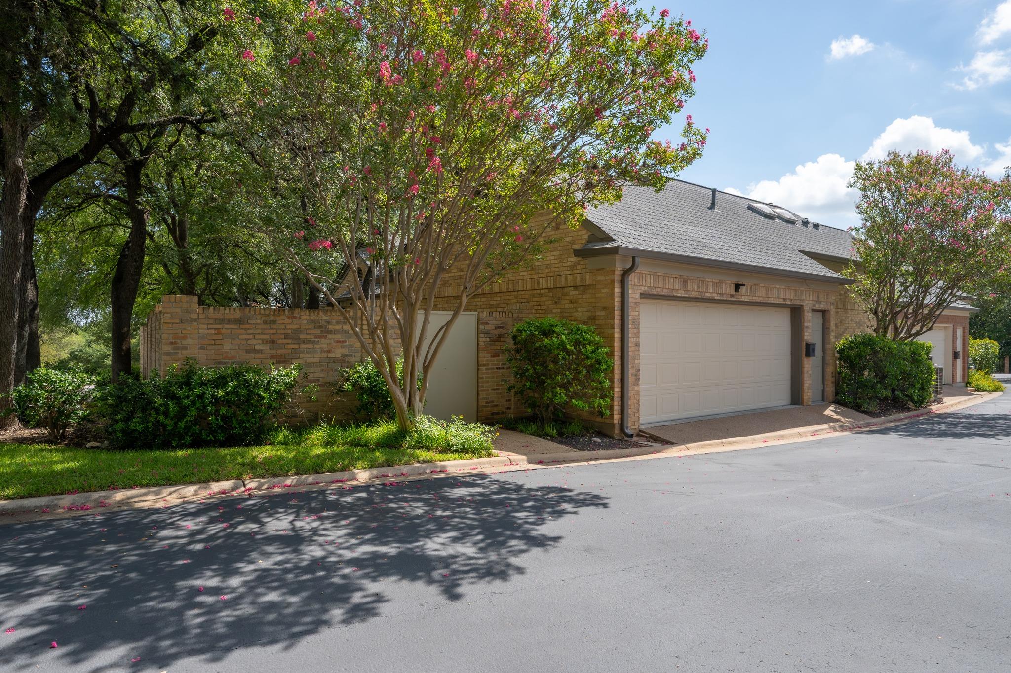 2838 Montebello RD #D18, Austin, TX 78746