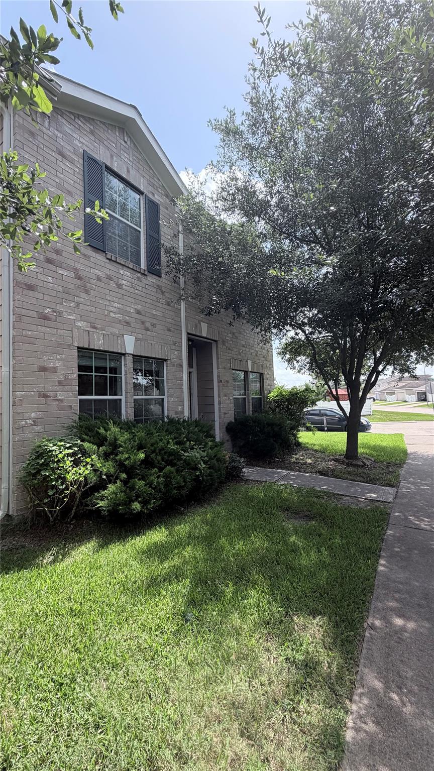 11932 Jelicoe DR, Houston, TX 77047