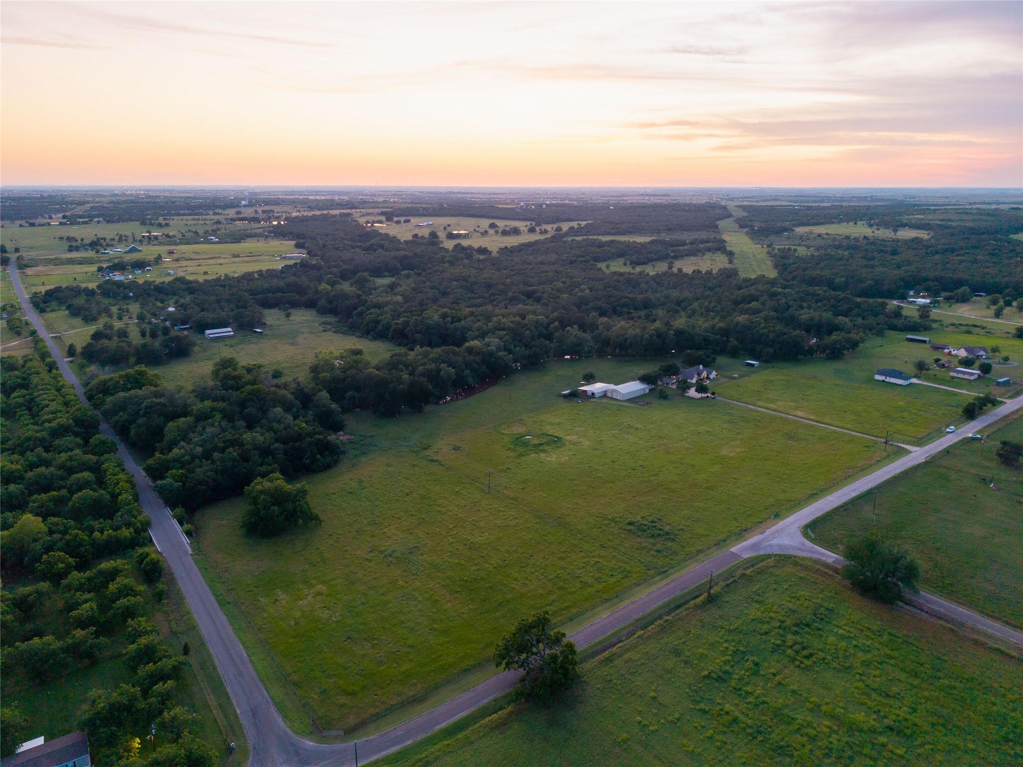 4140 County Road 467, Elgin, TX 78621