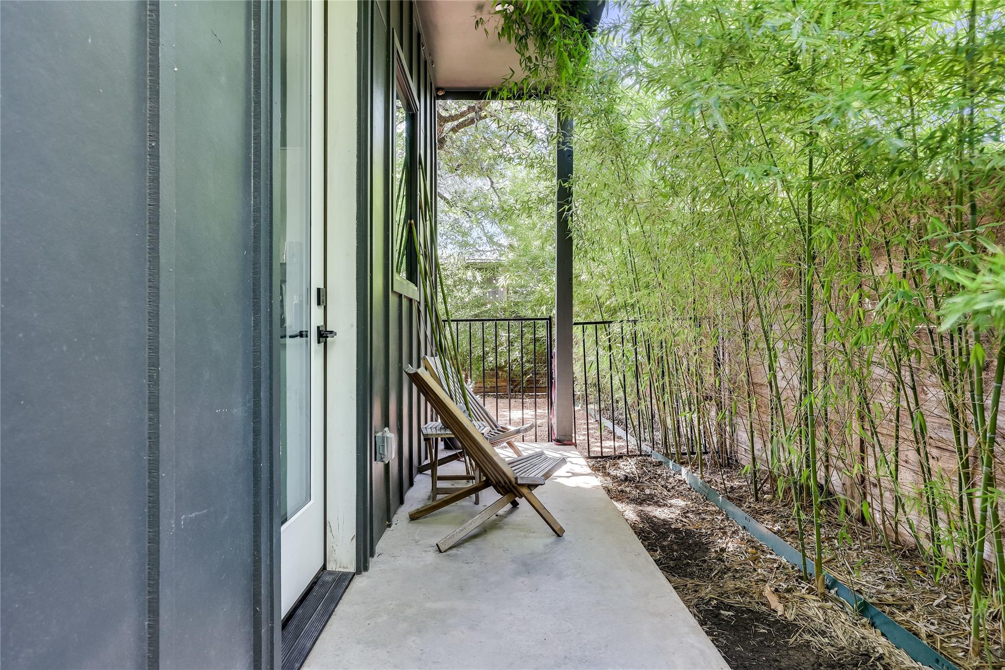 706 Valdez ST #2, Austin, TX 78741